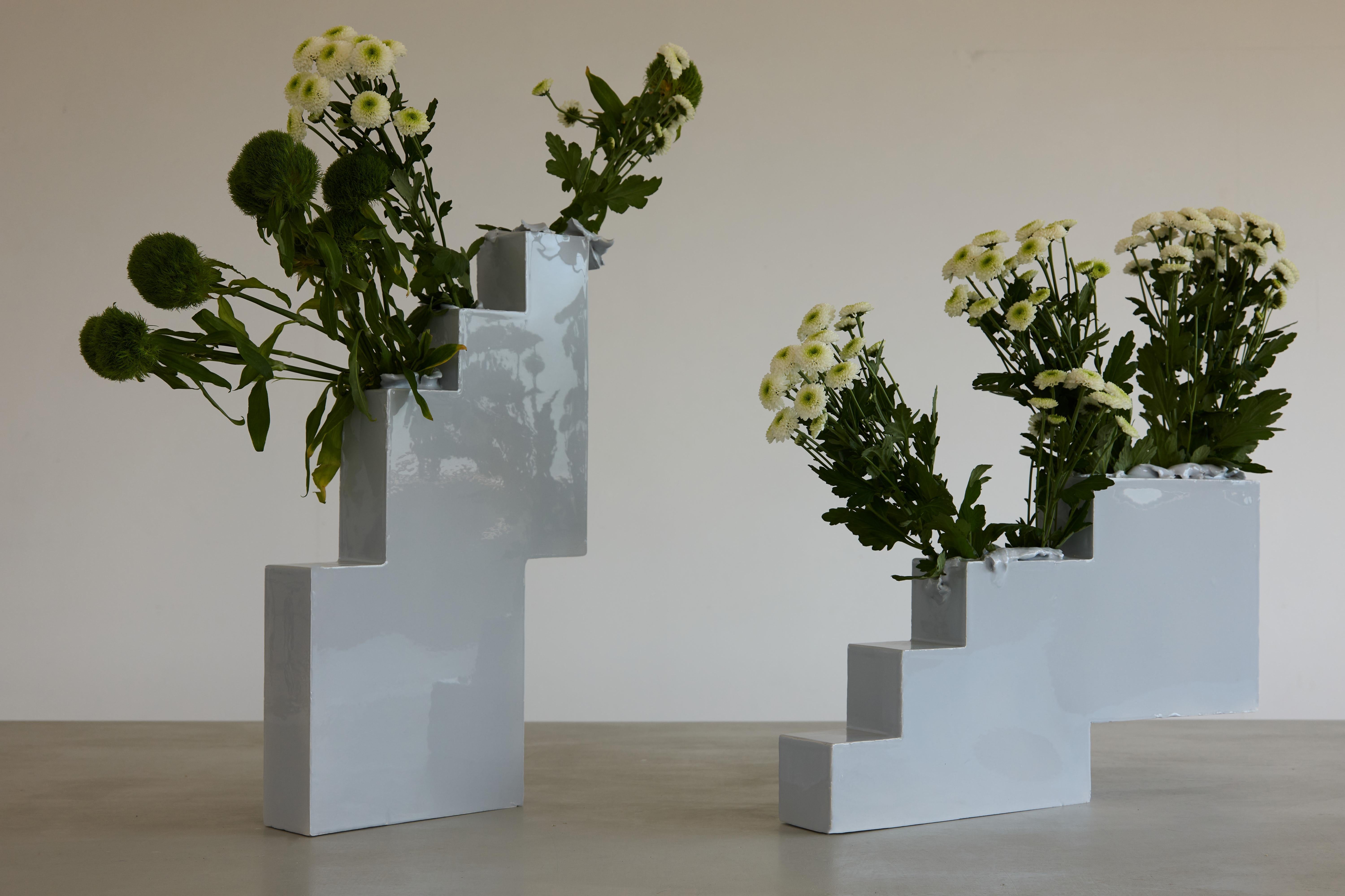 Geometrische Vase aus italienischer Keramik von der Künstlerin Jenna Basso Pietrobon im Angebot 3