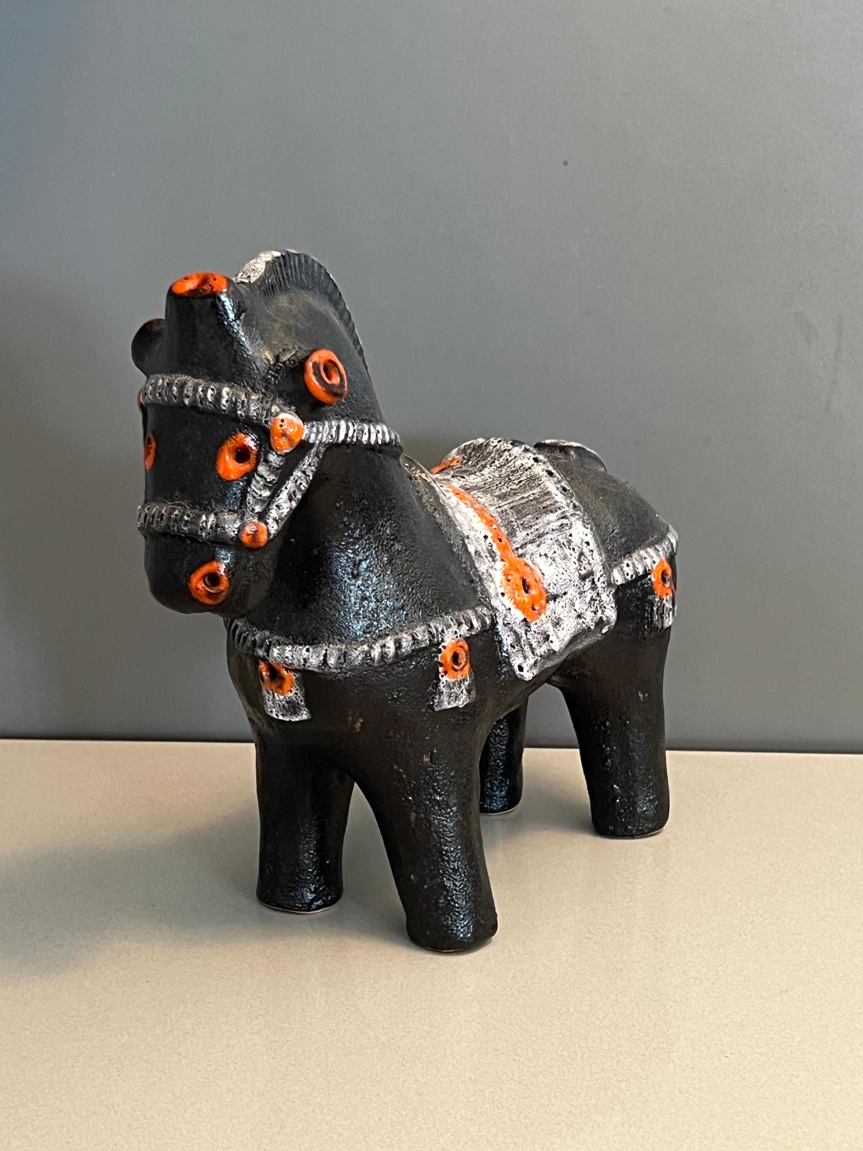 Smaltato Italiano. Scultura di cavallo in ceramica di Aldo Londi per Bitossi in vendita
