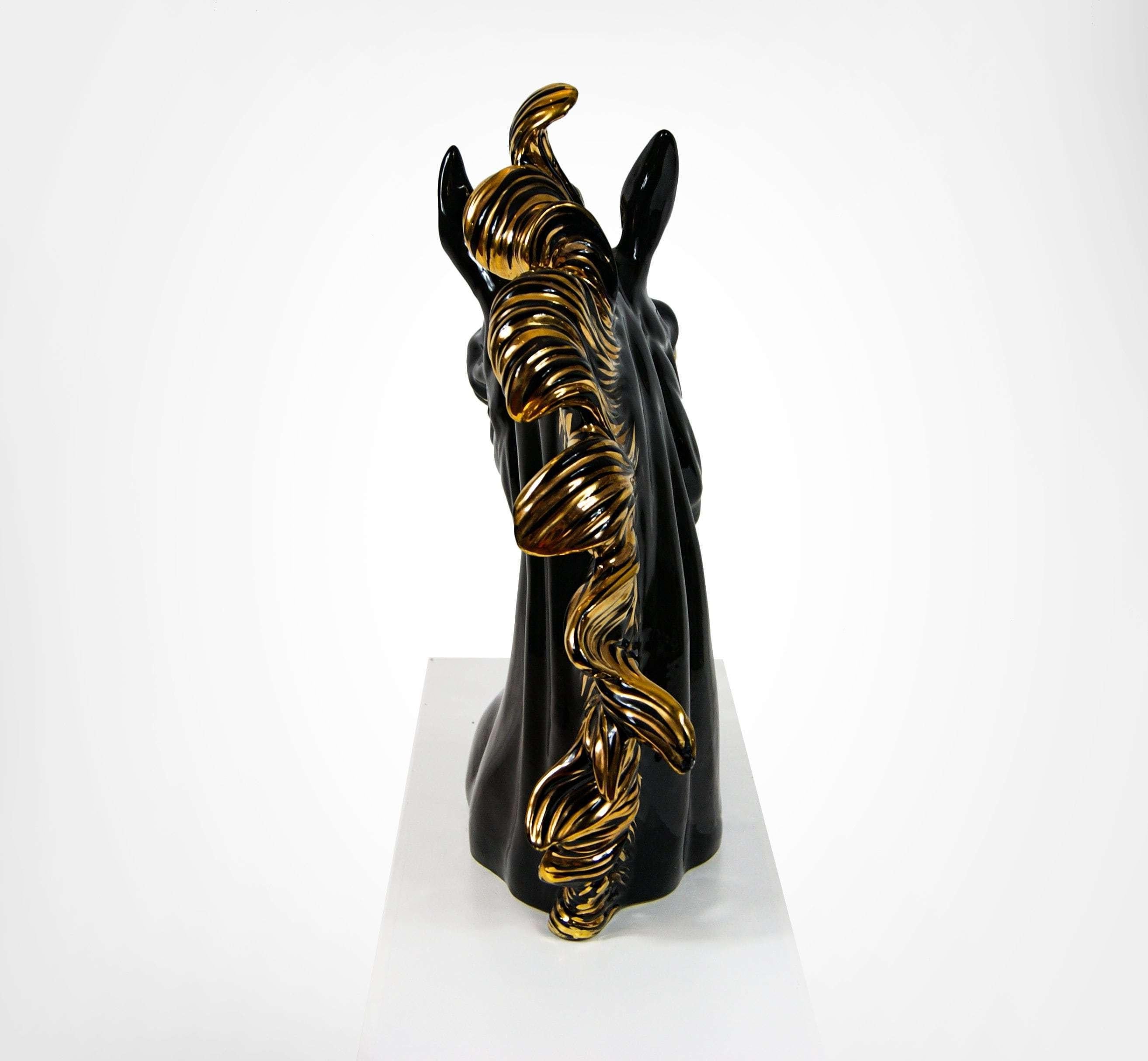 Escultura de cerámica italiana con cabeza de caballo semental negro grande Años 90 Italiano en venta