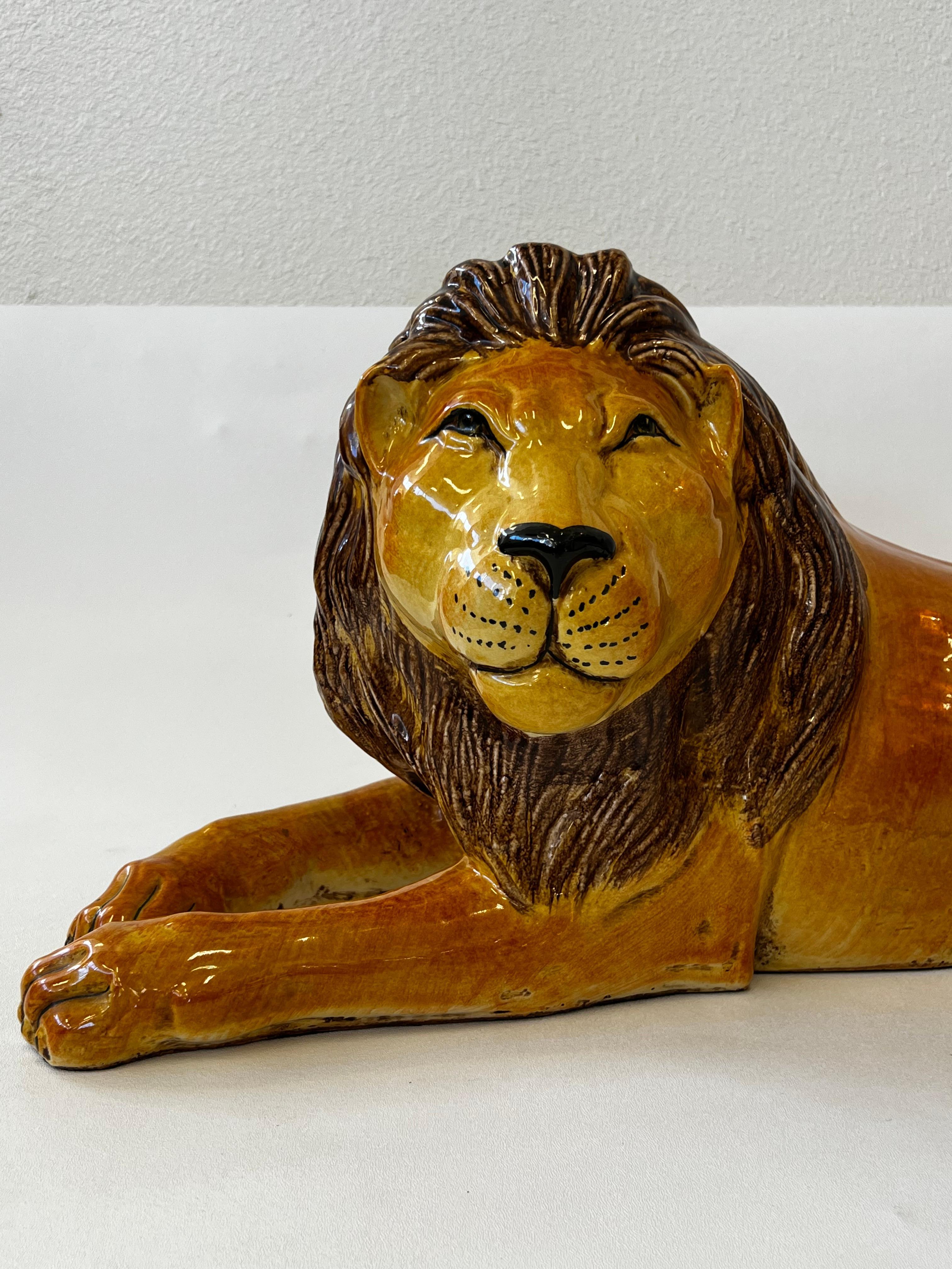 Italienische Löwenskulptur aus Keramik im Angebot 3