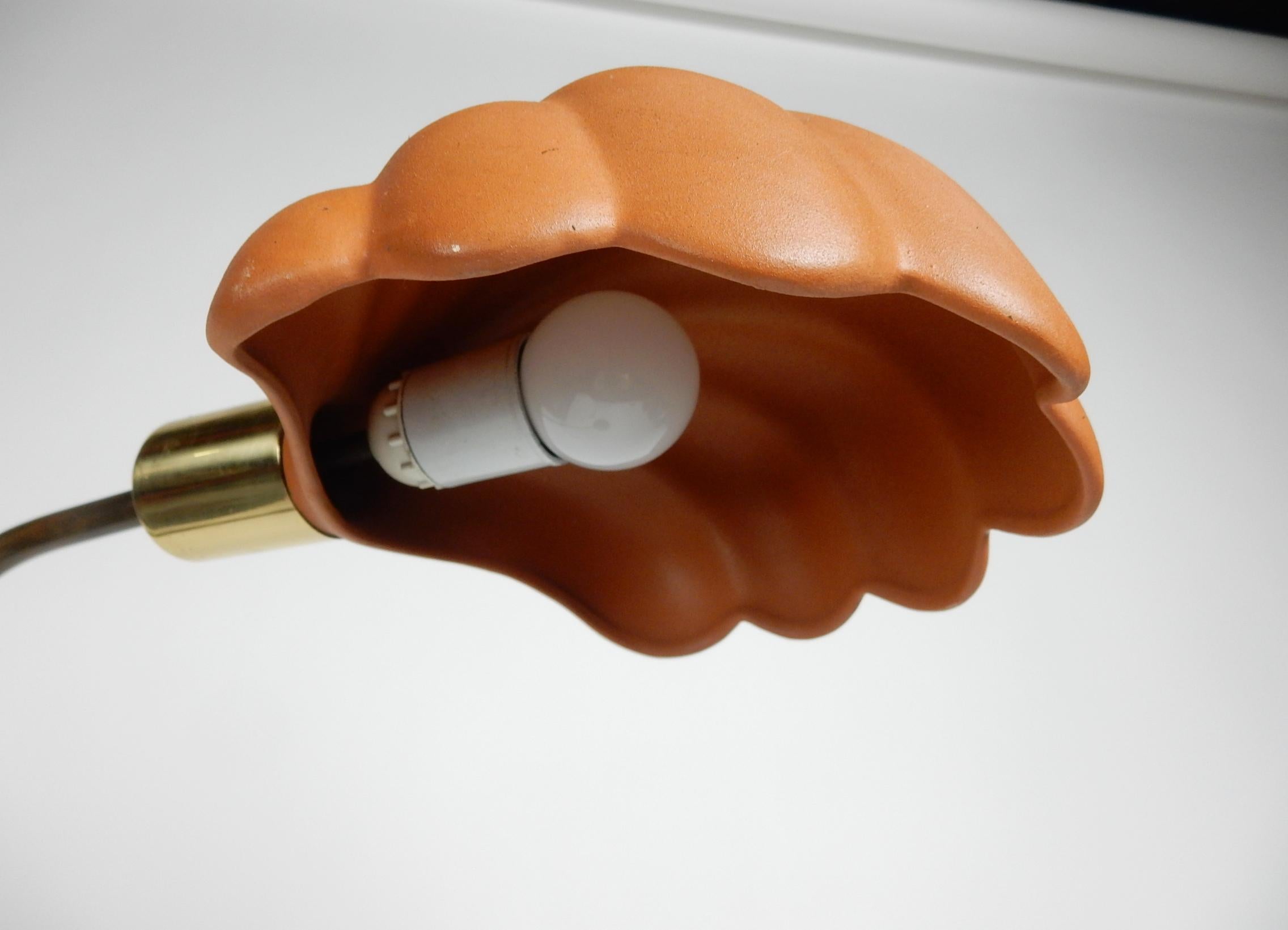 scallop floor lamp