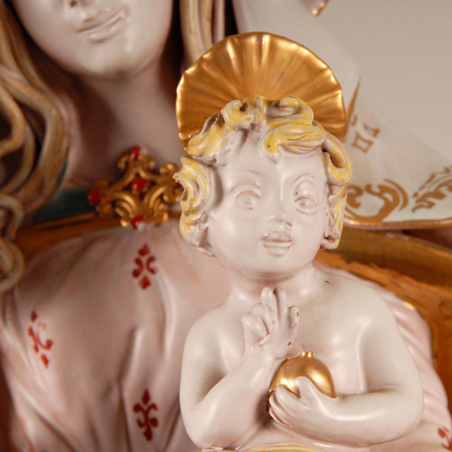 Italian Ceramic Sculpture Madonna Virgin & Child Pattarino 1960s Figure In Good Condition For Sale In Wommelgem, VAN