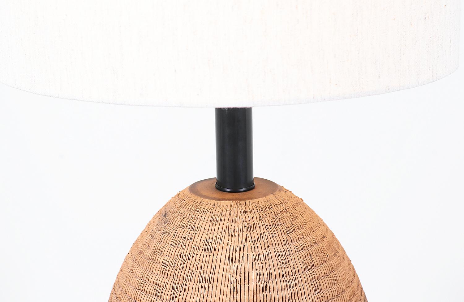 Mid-20th Century Italian Ceramic Table Lamp by Raymor