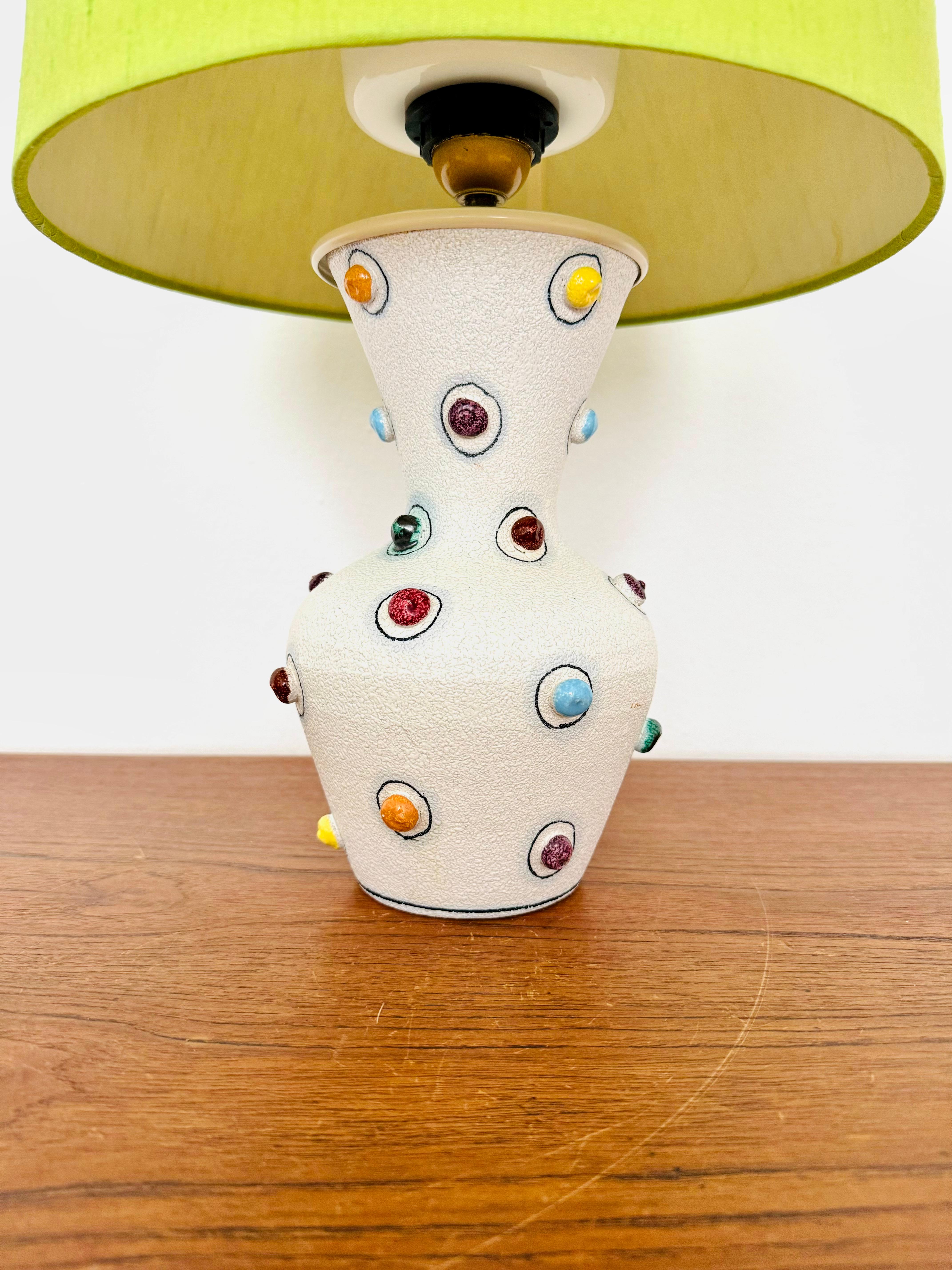 Céramique Lampe de table italienne en céramique en vente