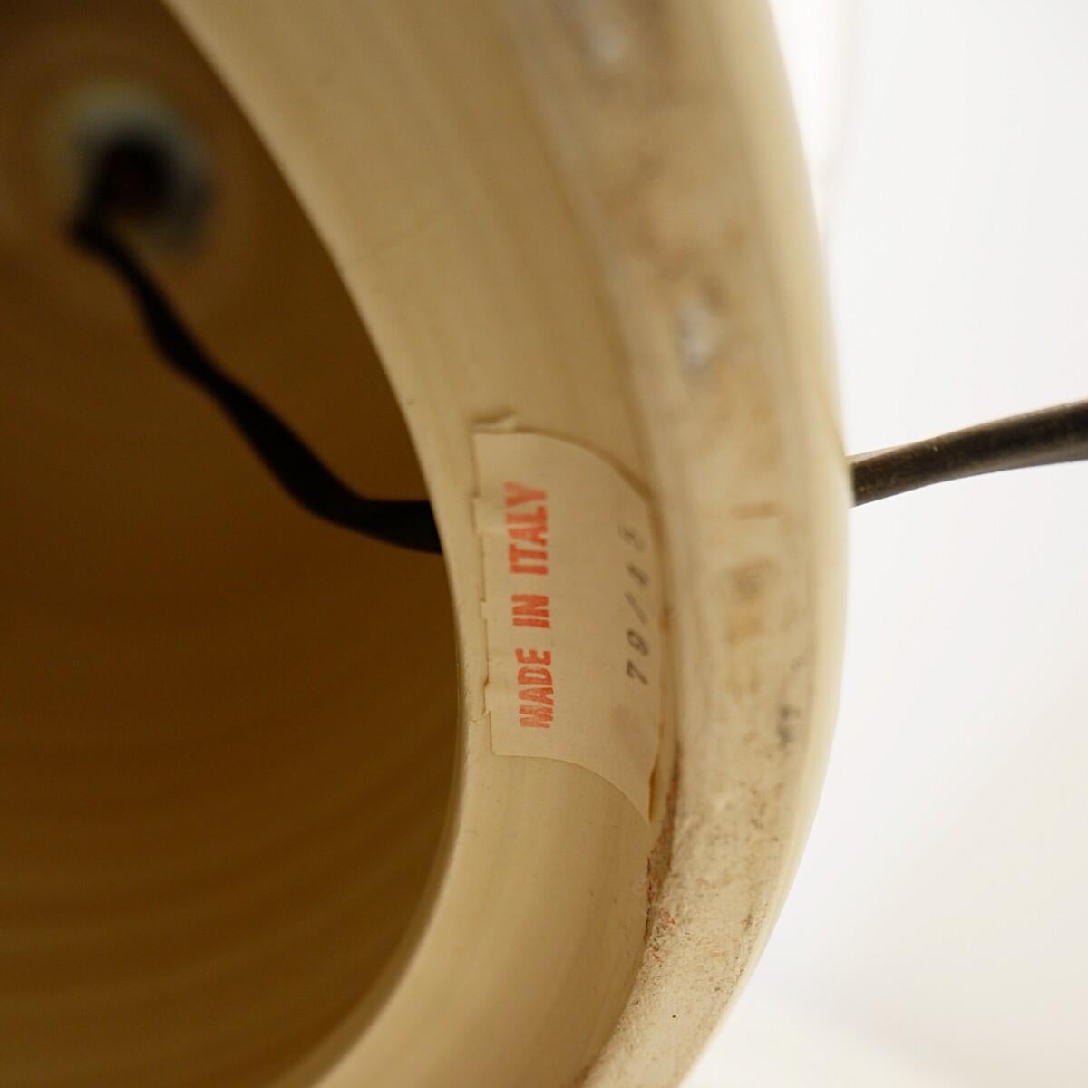 Italienische Keramik-Tischlampe aus Keramik im Stil von Tommaso Barbi – 1960er Jahre im Angebot 3