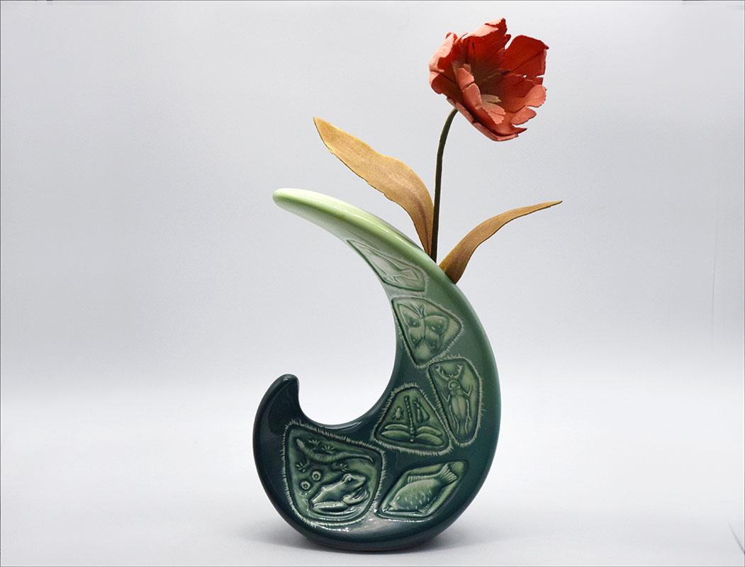 Italian Ceramic Vase, circa 1960s For Sale 3