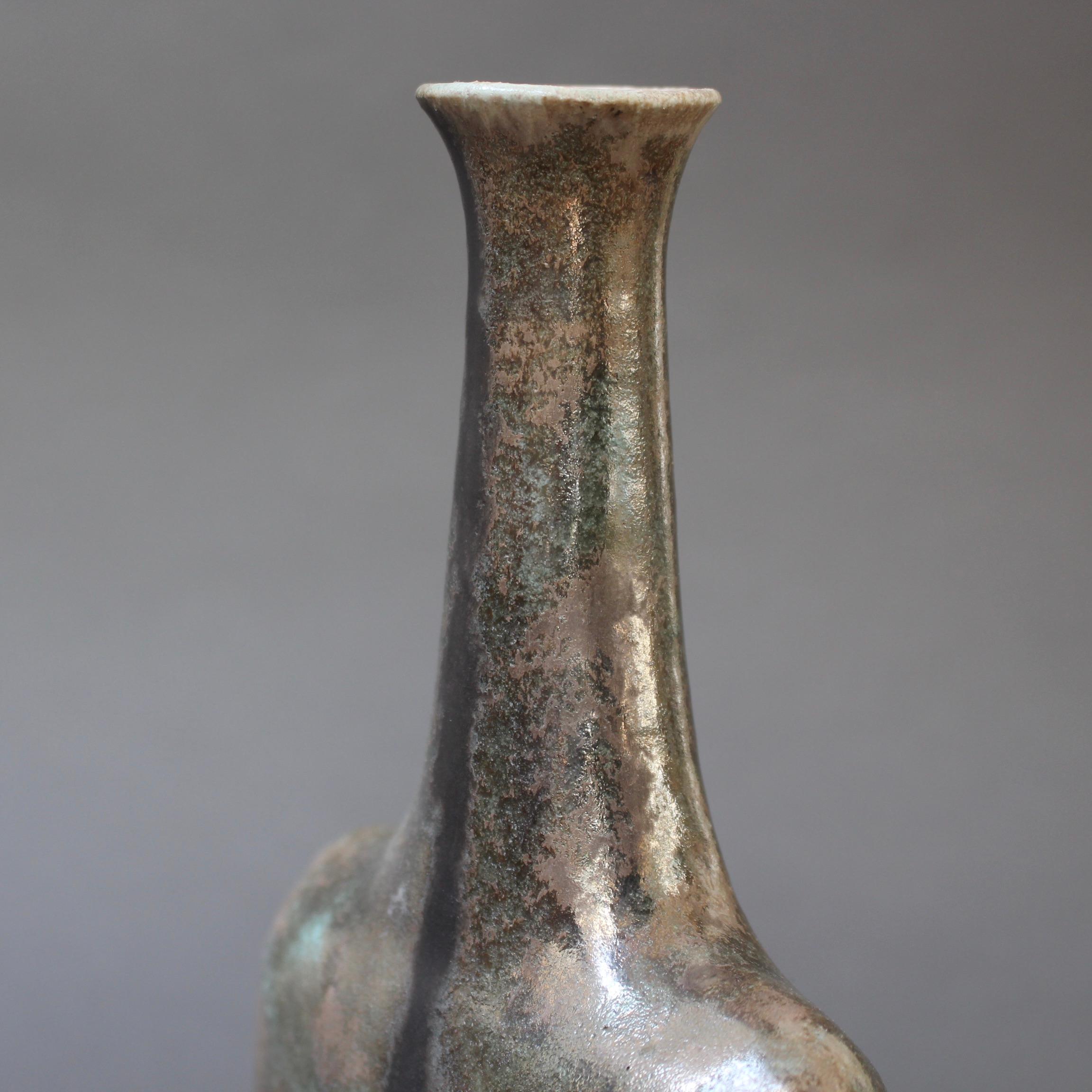 Vase en céramique italien de Bruno Gambone 'circa 1980' en vente 10