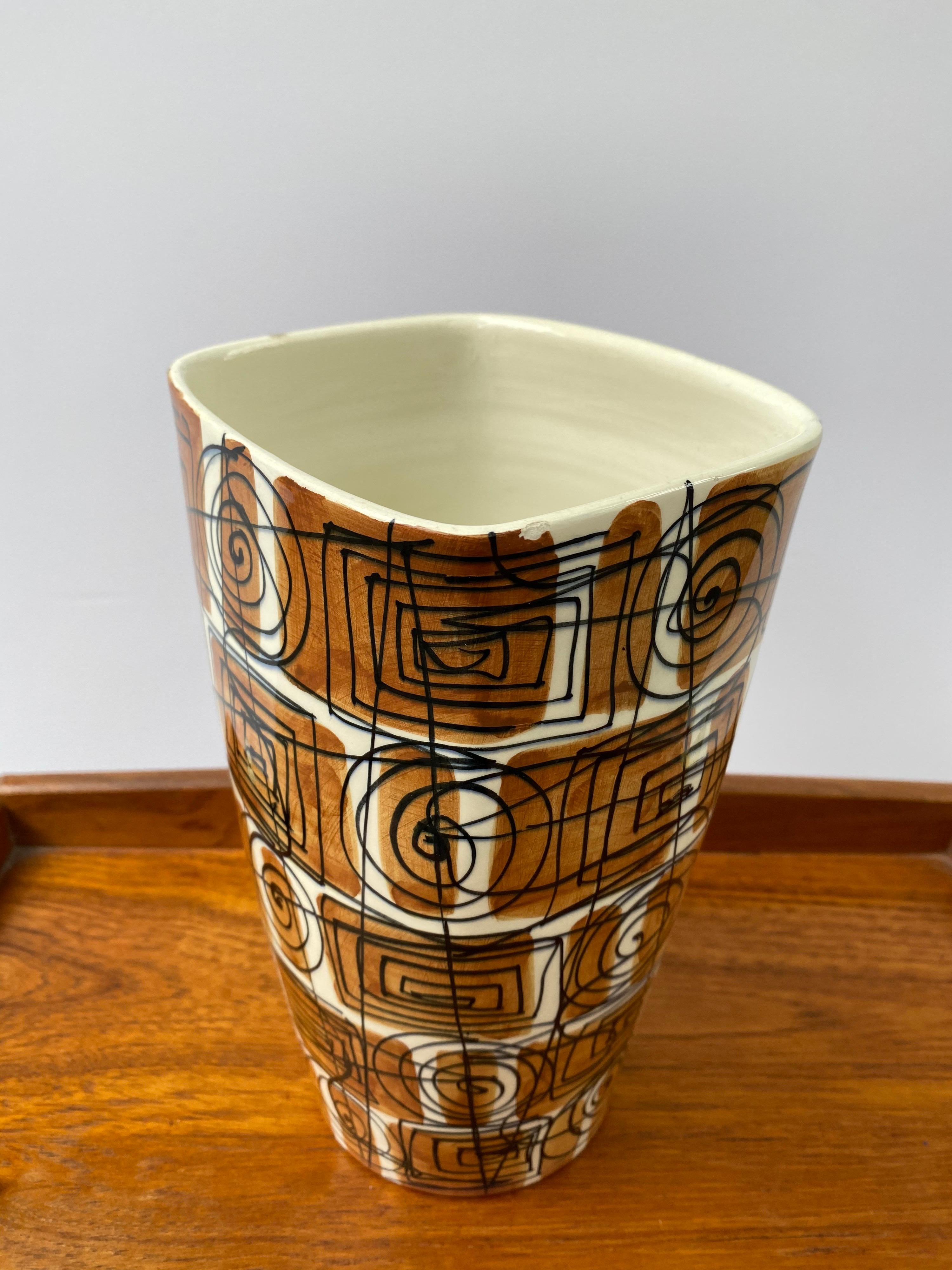 Italian Ceramic Vase for Raymor In Good Condition In Philadelphia, PA