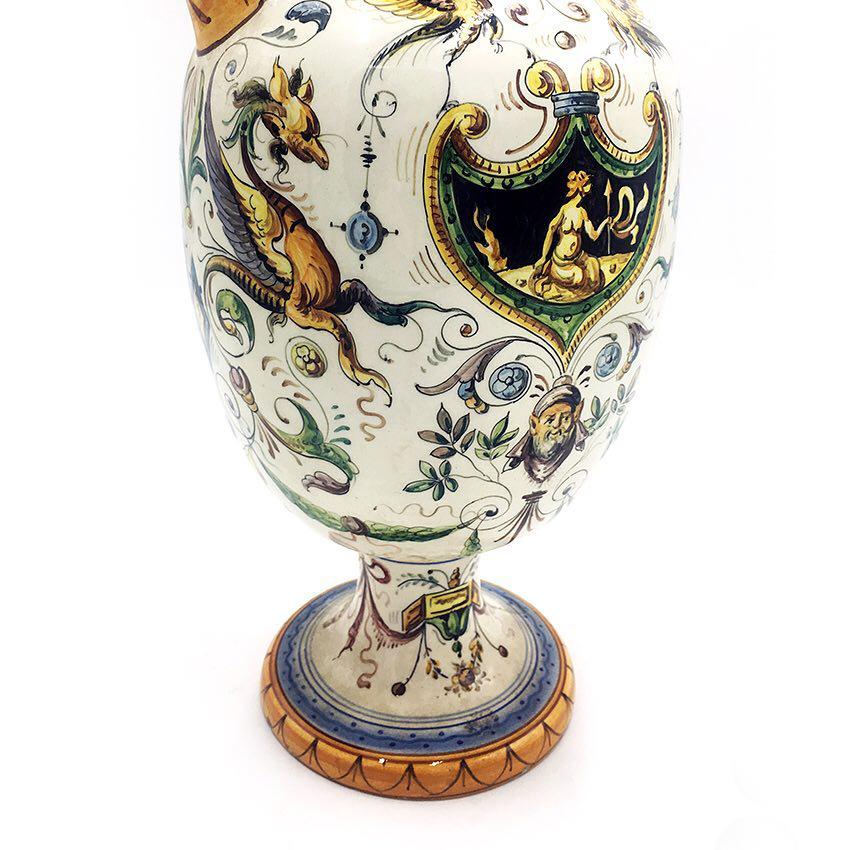 Italian Ceramic Vase Painted with a Raphaelesque Motif, 1960s In Good Condition In MIlano, IT