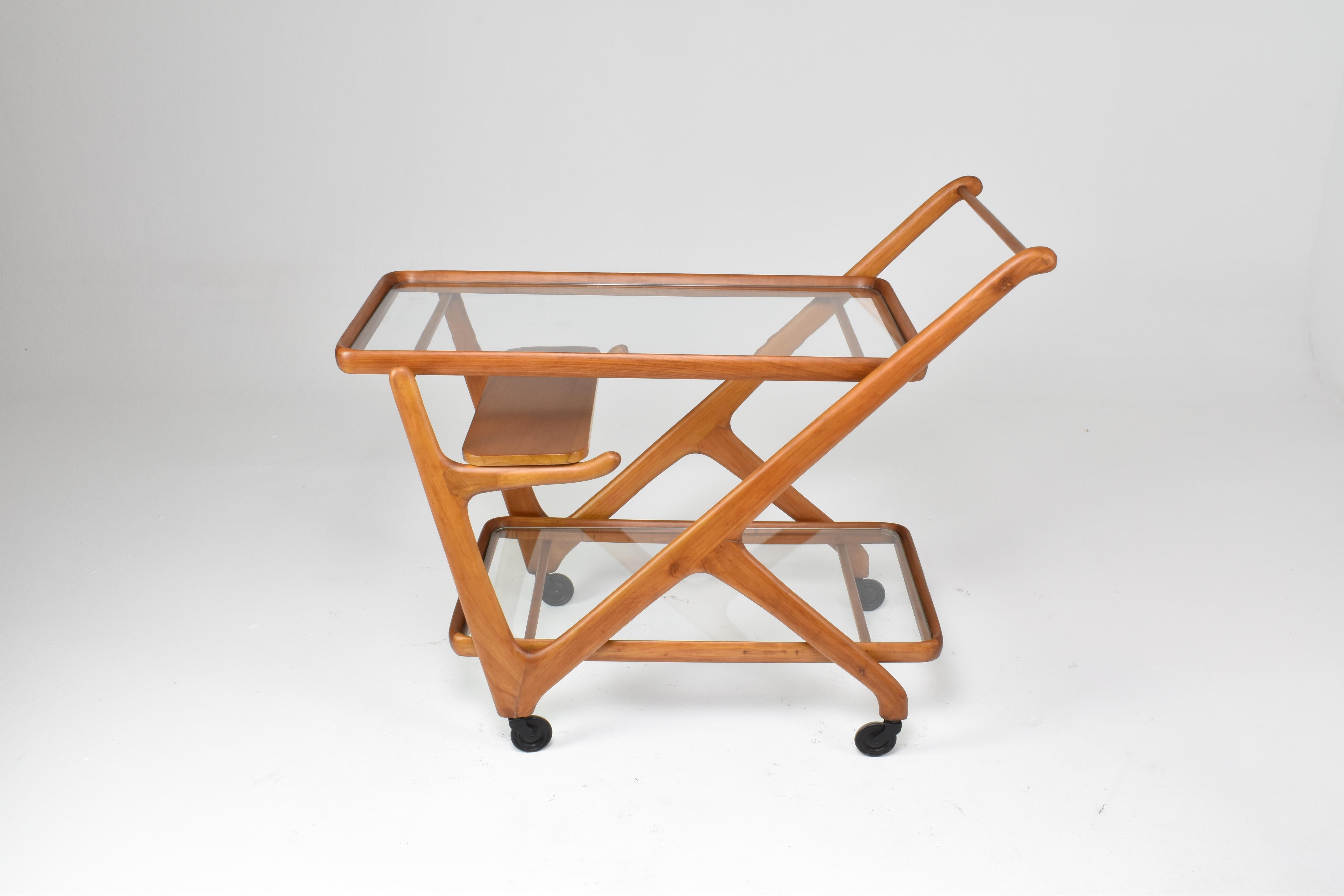 Italian Cesare Lacca for Cassina Bar or Serving Cart Trolley, 1950s For Sale 3