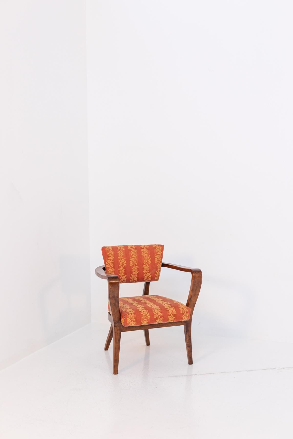 Italian Chair designed by Gio Ponti for Gastone Rinaldi, Published In Good Condition In Milano, IT