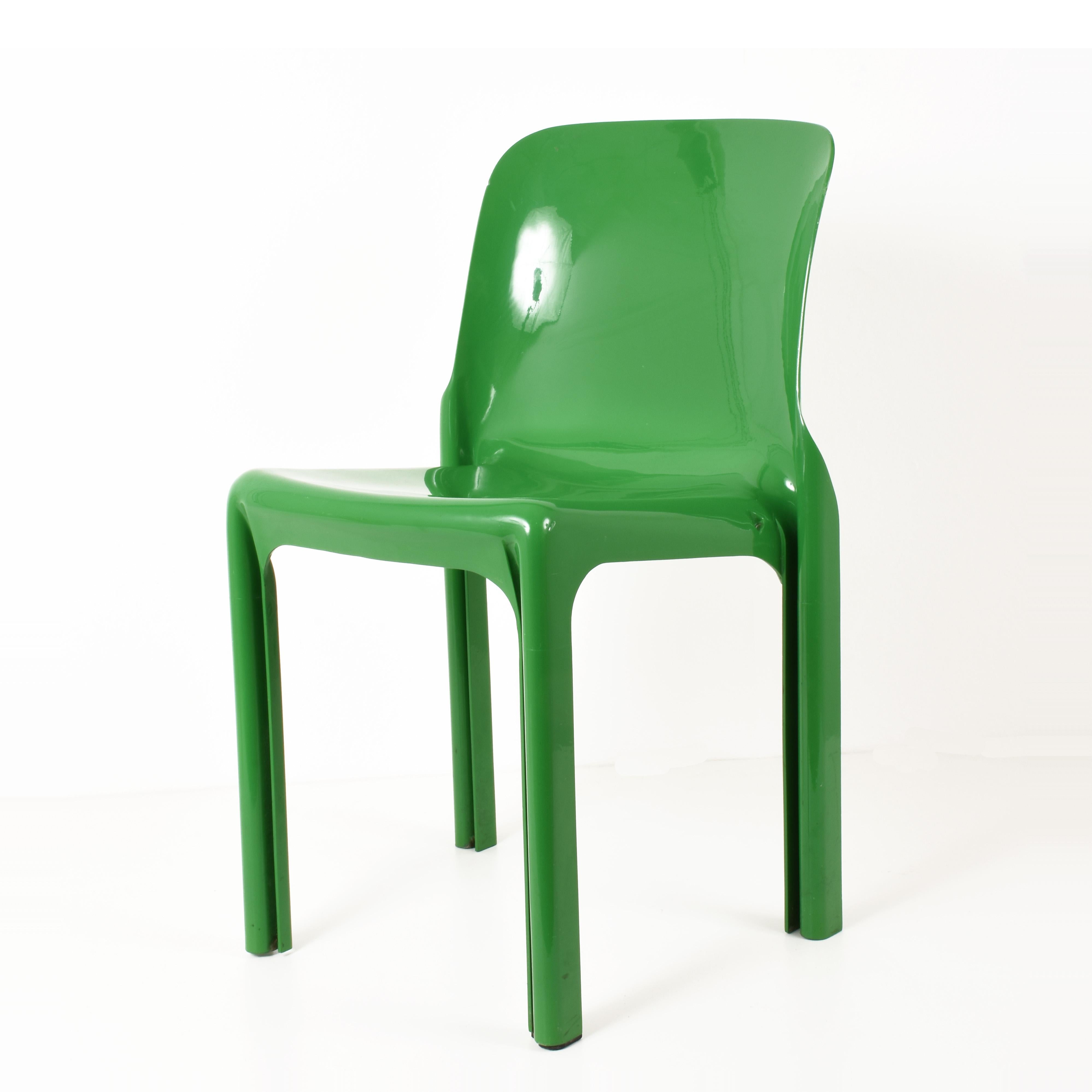 Italian Chair by Vico Magistretti for Artemide, Selene Chair Green, Italy, 1969 In Fair Condition In Roma, IT