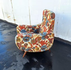 Sedia italiana nello stile di Marco Zanussi