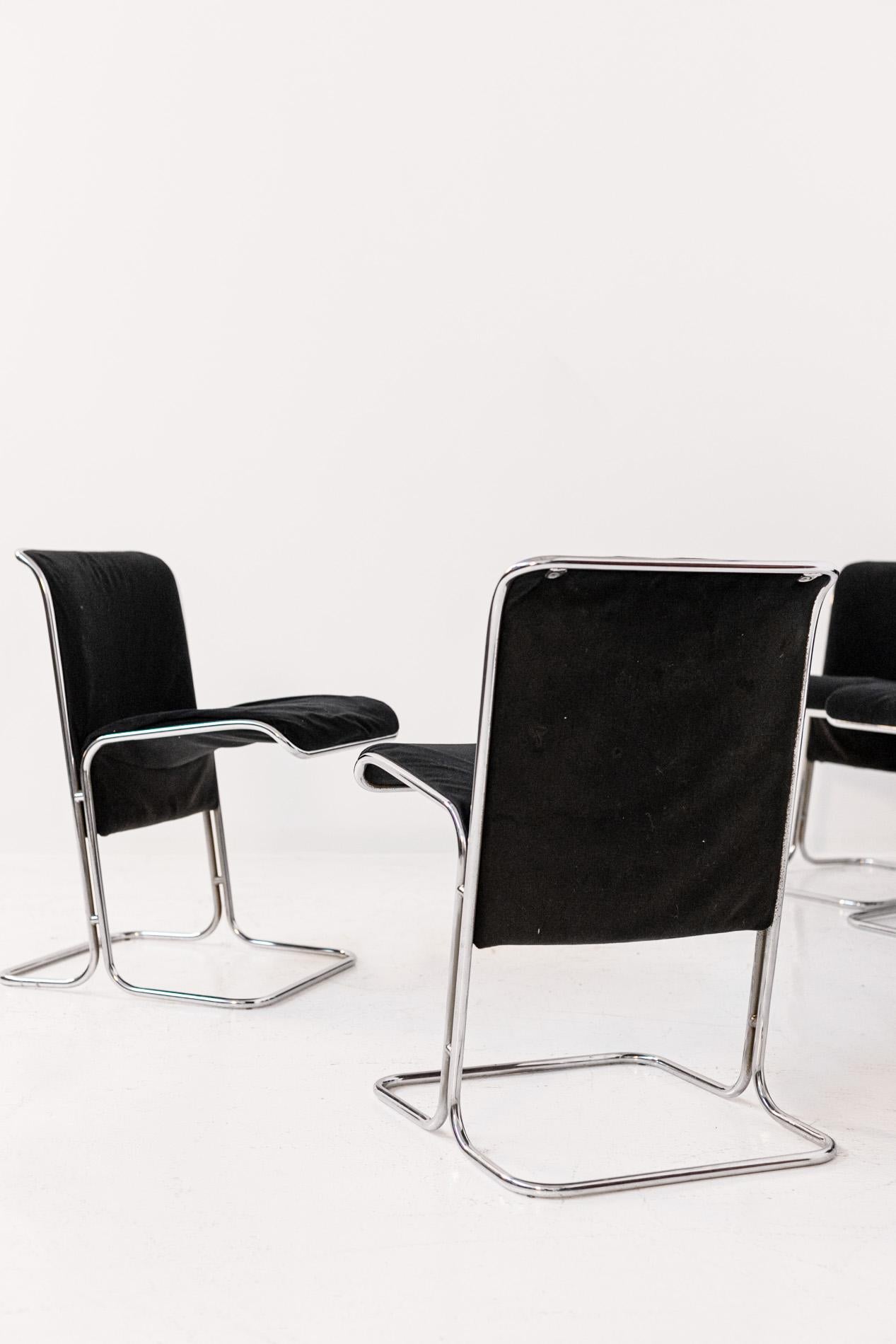 Italian Chairs by Antonio Ari Colombo for Arflex Mod. Calla in Black Velvet 11