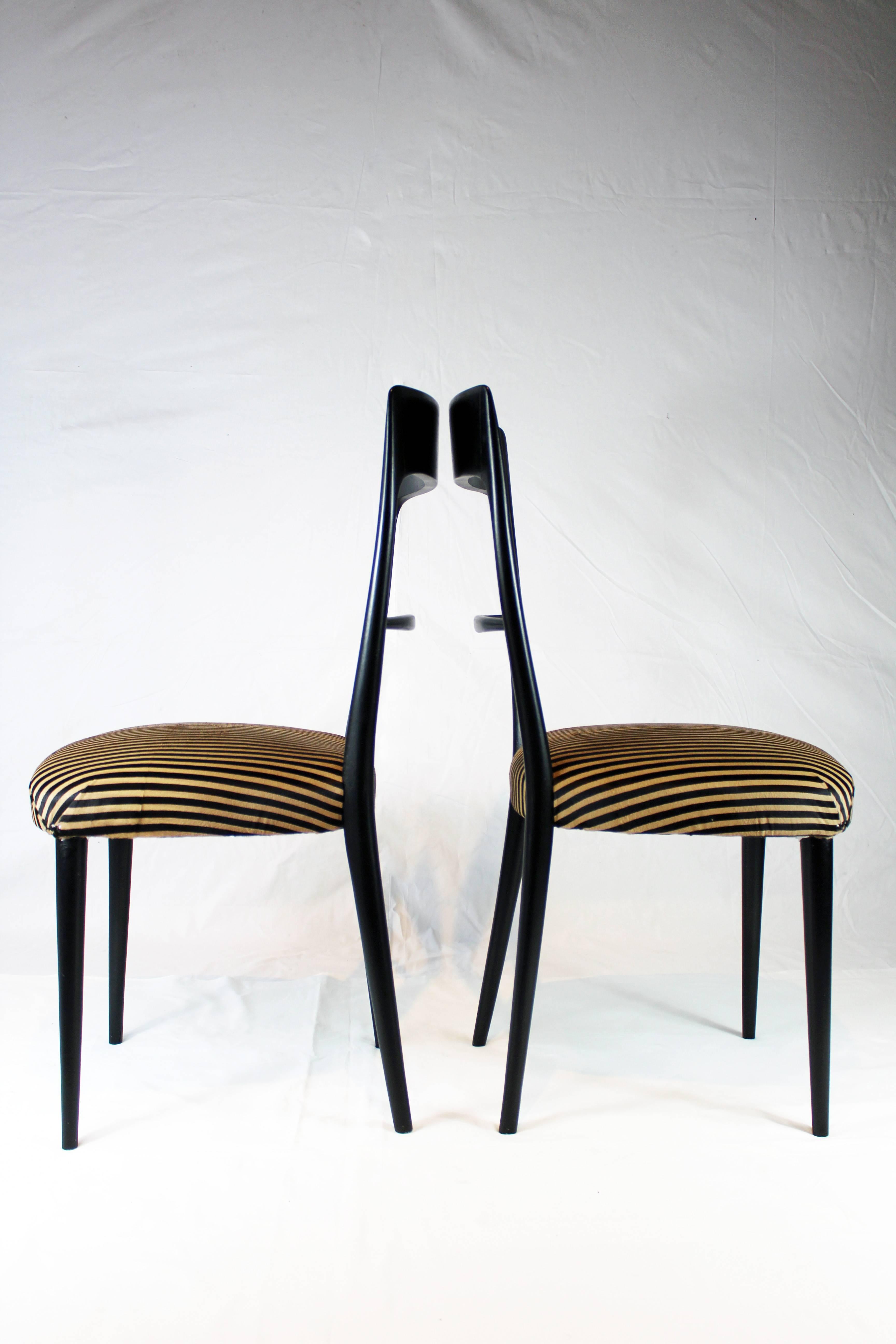 Mid-20th Century Italian Black Wood  Chairs with Horse Hair Cushion, 1950s