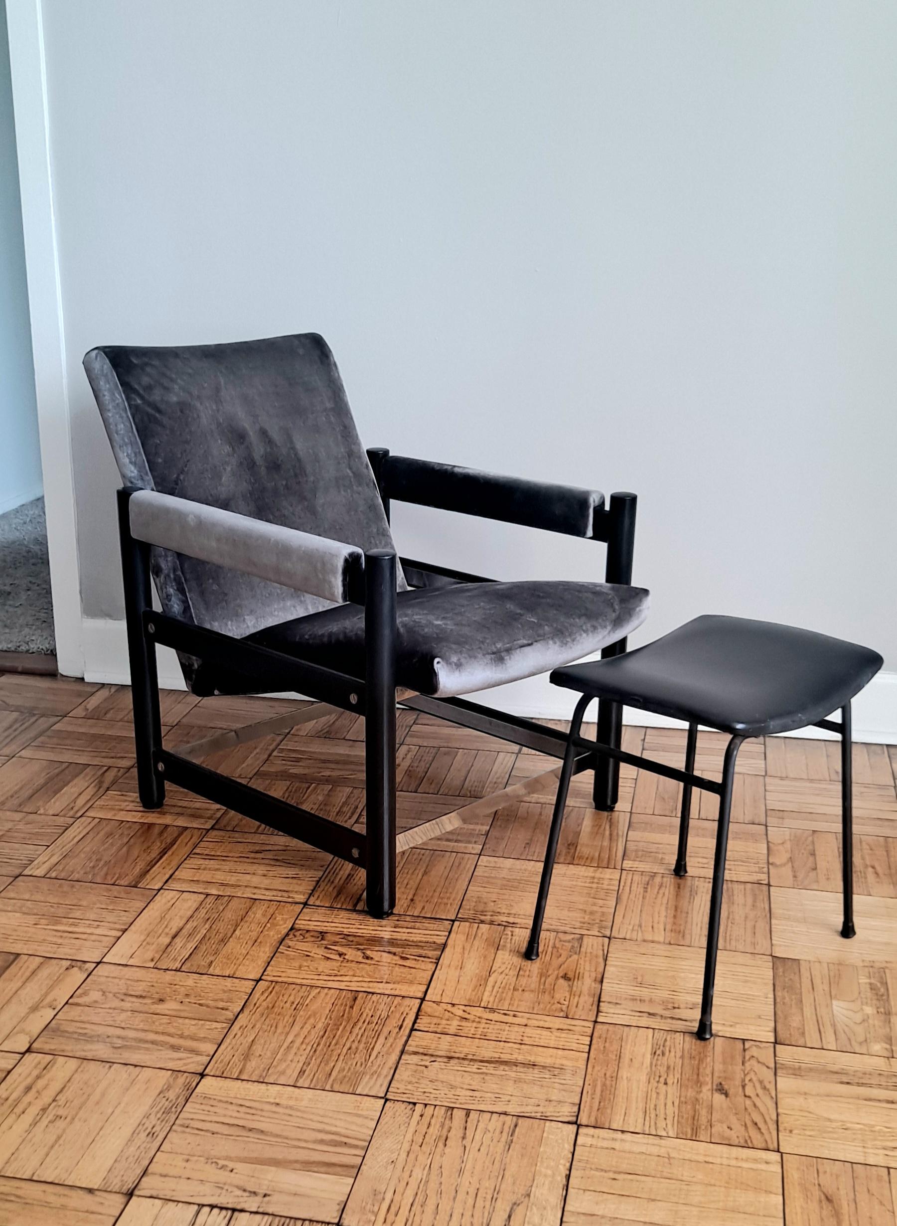 Mid-20th Century Italian Chairs with the Ottoman For Sale