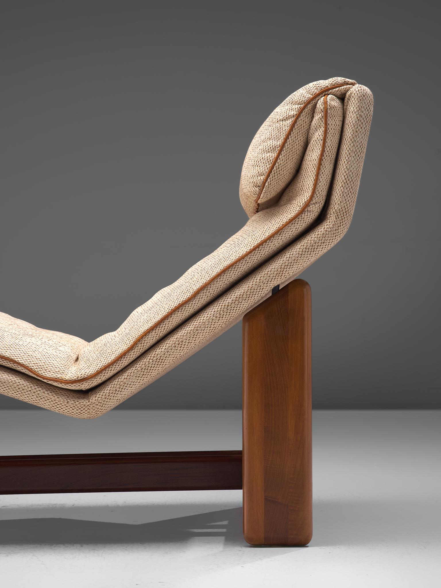 Leather Italian Chaise Longue in Beige Fabric and Walnut by Mobil Girgi