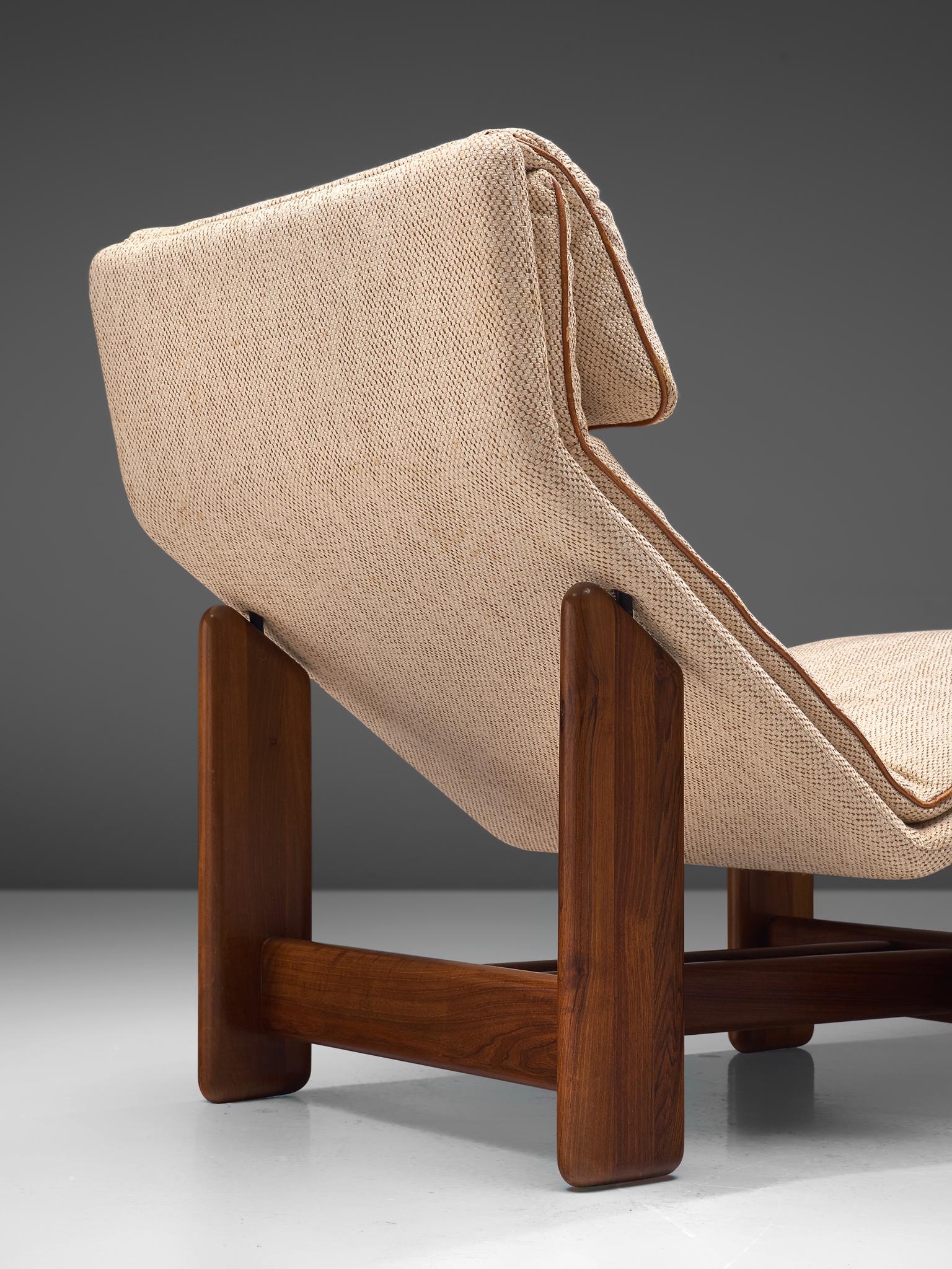 Italian Chaise Longue in Beige Fabric and Walnut by Mobil Girgi 1