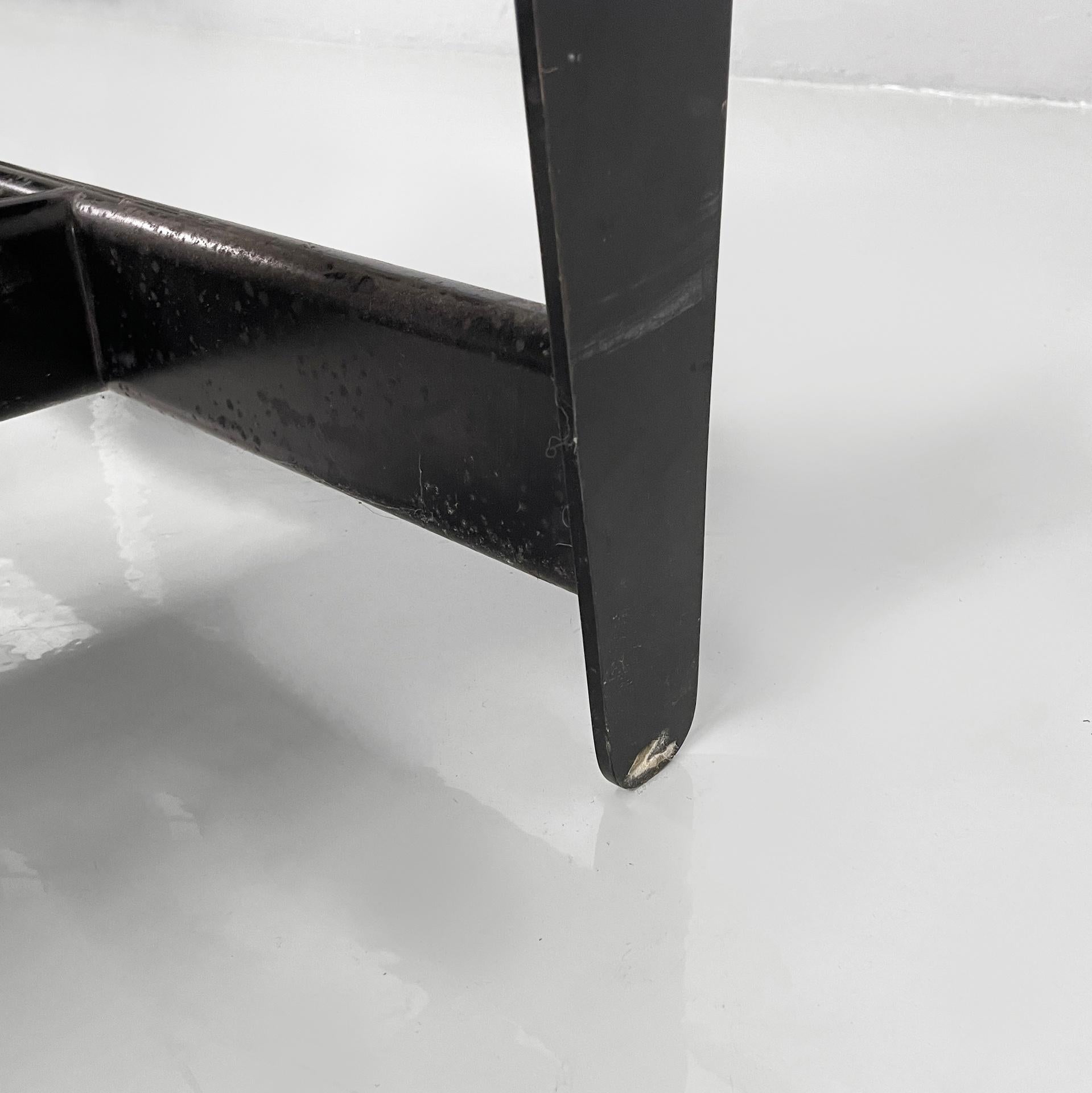 Chaise longue italiana LC4 di Le Corbusier, Jeanneret Perriand Cassina, anni '70 in vendita 12