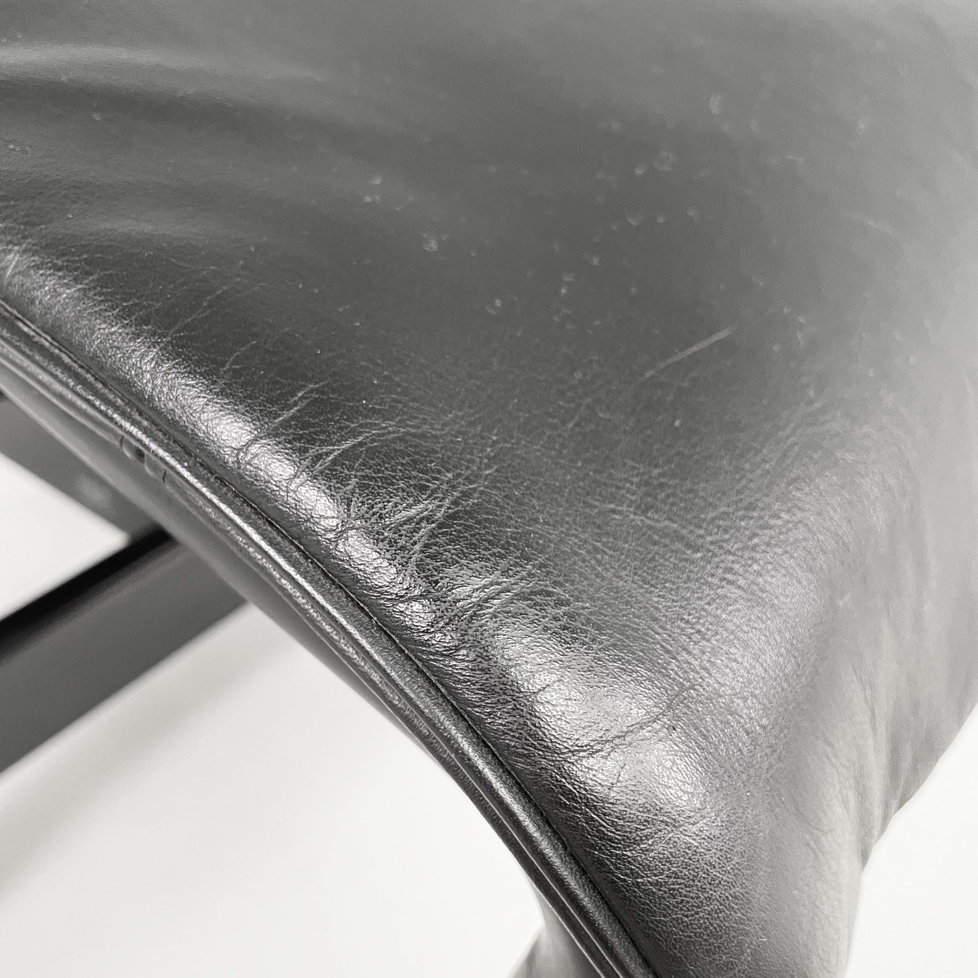 Chaise longue italienne LC4 par Le Corbusier Jeanneret Perriand Cassina, 1980 en vente 8