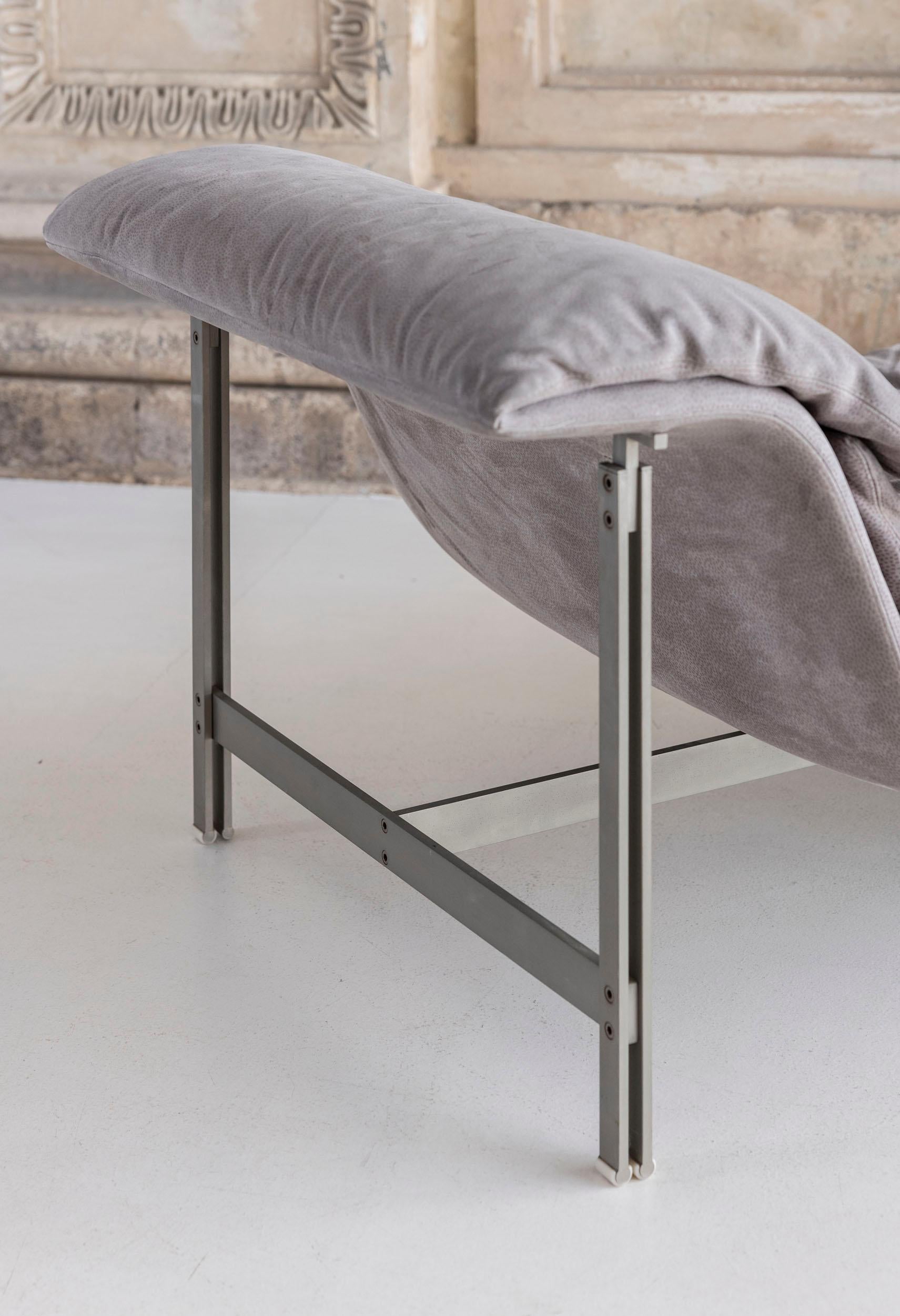 Chaise longue italienne Wave de Giovanni Offredi pour Saporiti, 1974 en vente 5