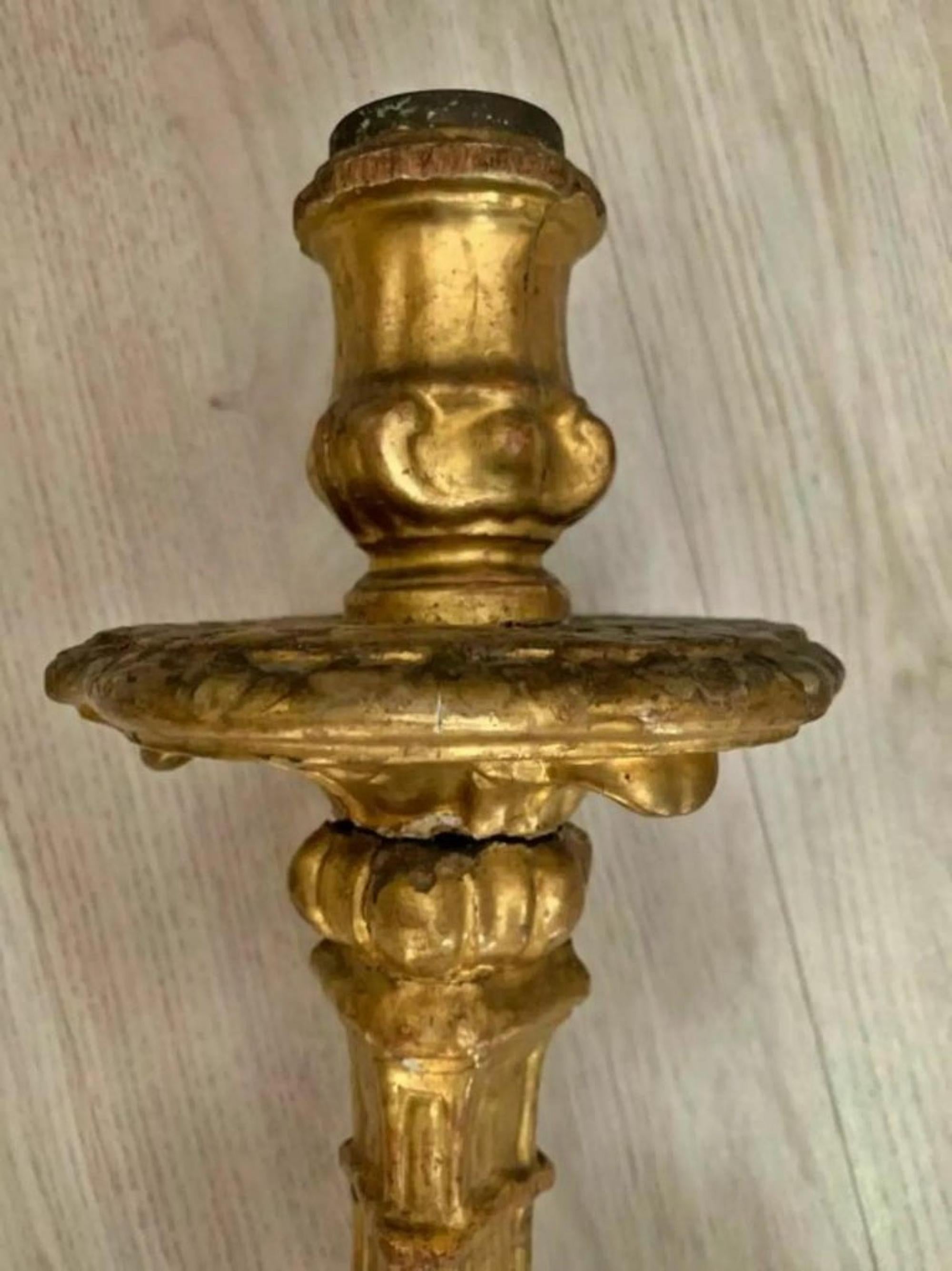 Italienischer italienischer Kronleuchter, 18. Jahrhundert (Holz) im Angebot