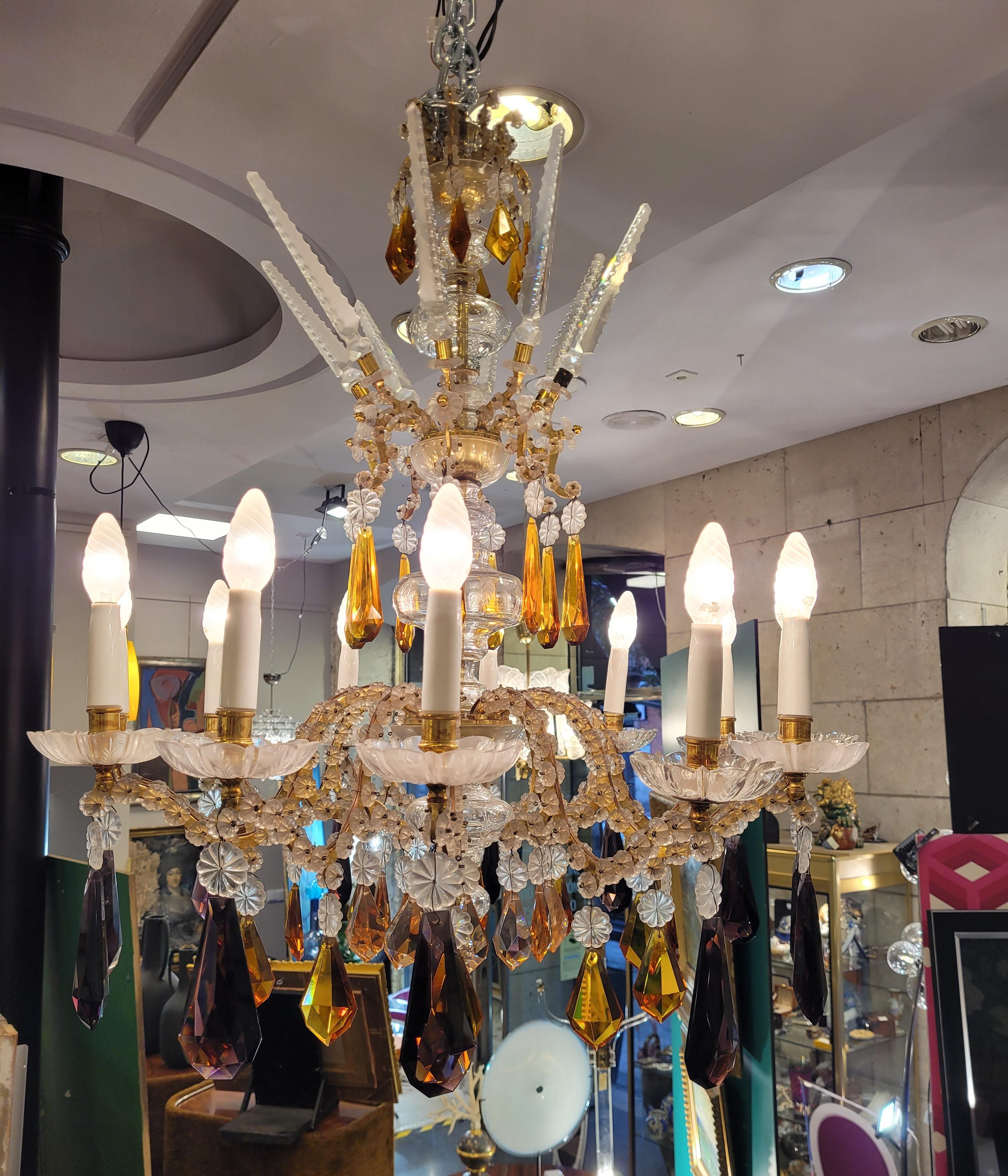 Italian Chandelier 40s in cut glass in purple and amber colors For Sale 6