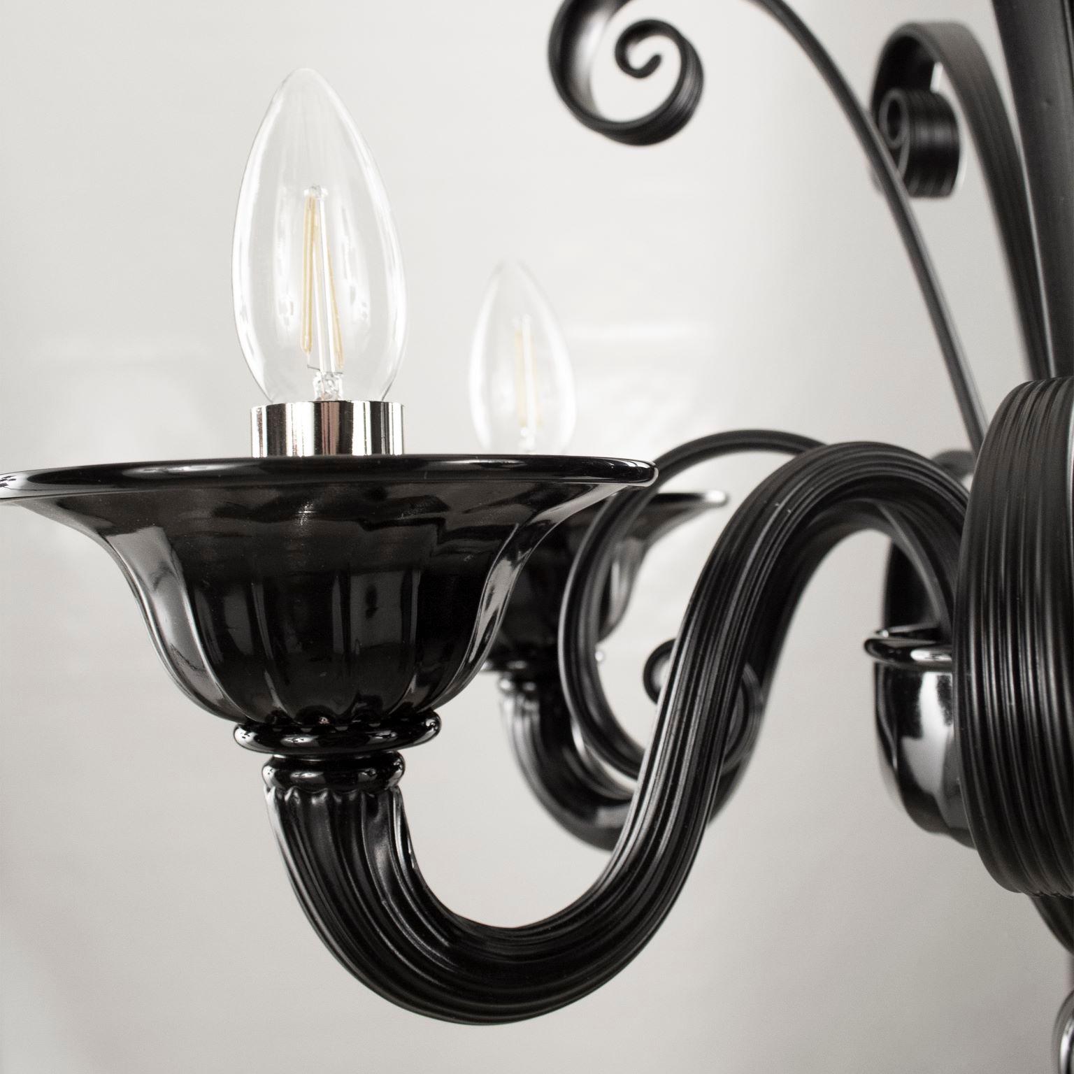 Italian Chandelier 5 Arms Black Murano Glass by Multiforme In New Condition For Sale In Trebaseleghe, IT