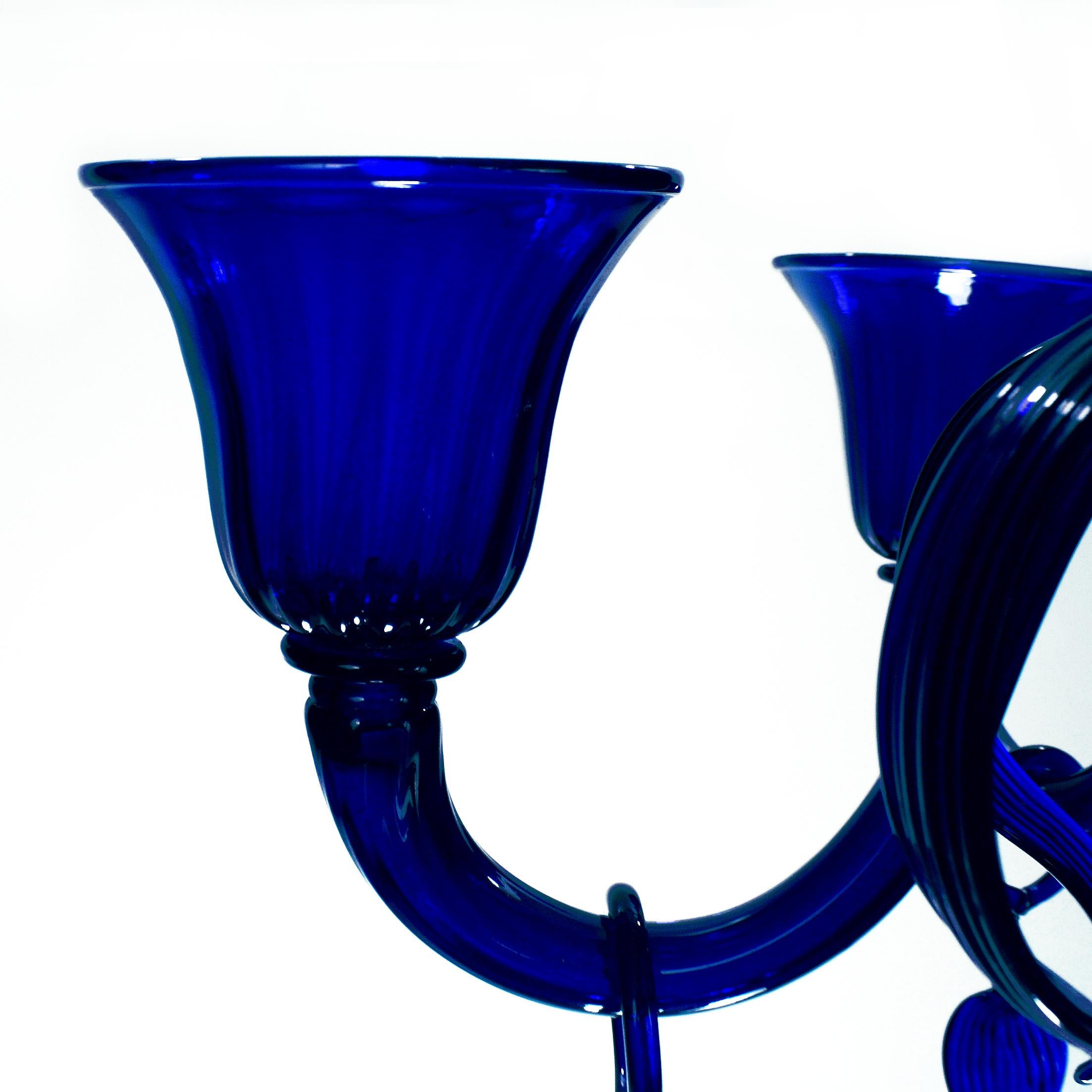 Italian Chandelier 6 Arms Cobal Blue Murano Glass by Multiforme in Stock In New Condition For Sale In Trebaseleghe, IT