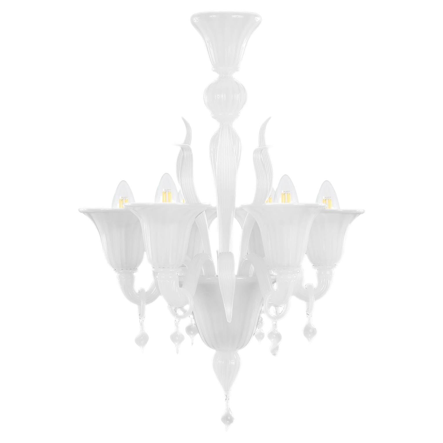 Italian Chandelier 6 Arms White Silk Murano Glass Fluage by Multiforme in stock For Sale