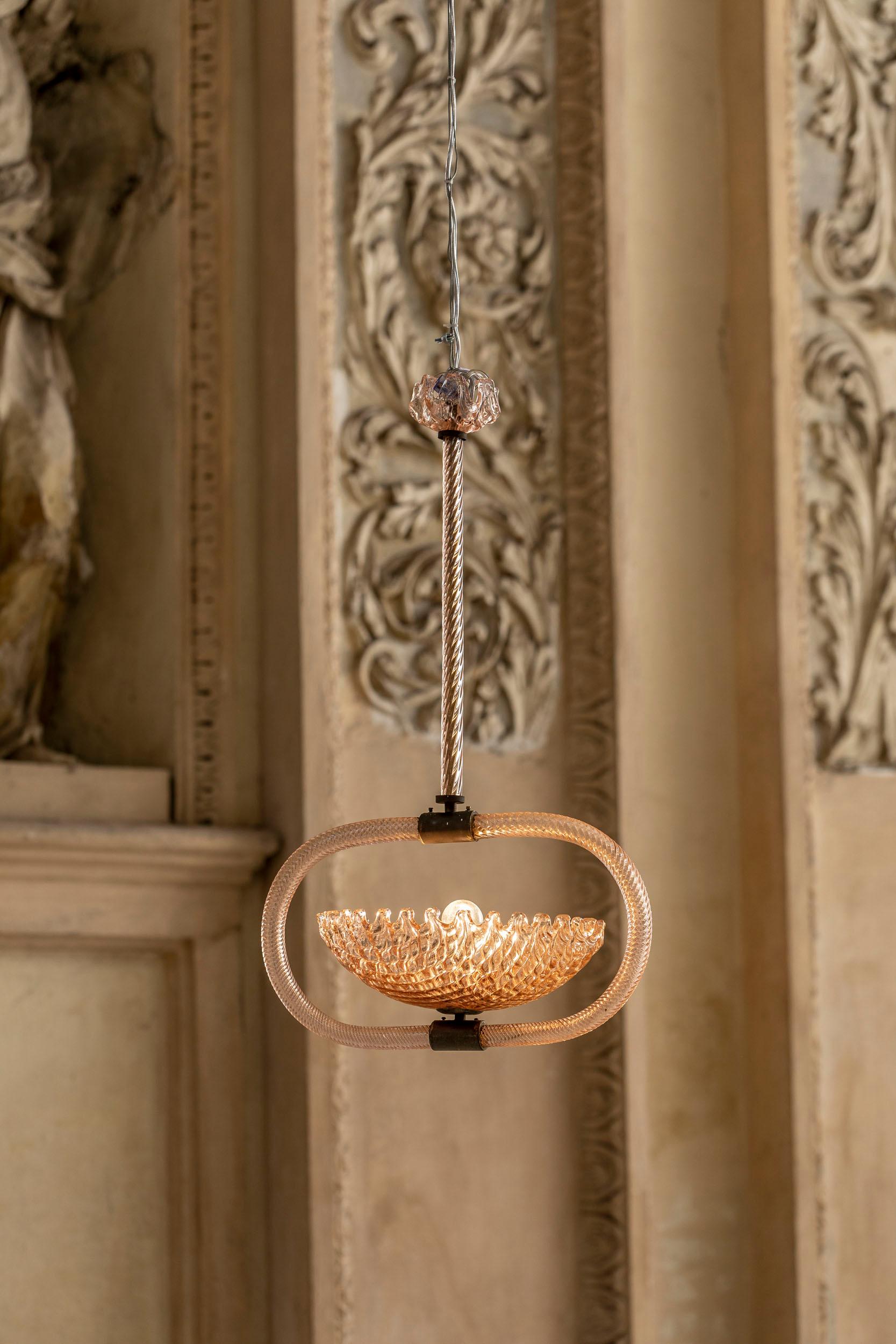 Mid-Century Modern Italian pink Murano glass Chandelier attributed to Ercole Barovier For Sale