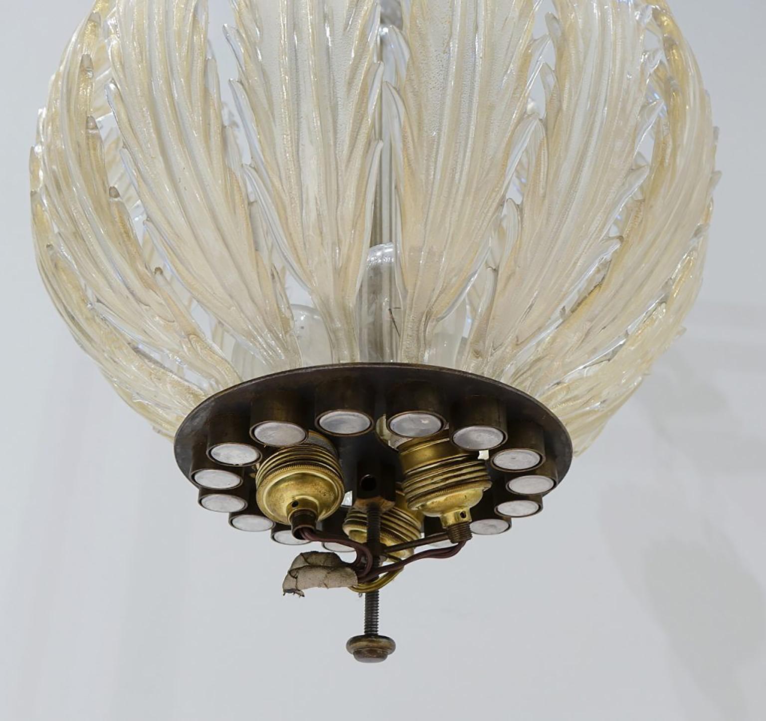 Italian Chandelier Gold Inclusion by Barovier & Toso, Murano, 1940s 10