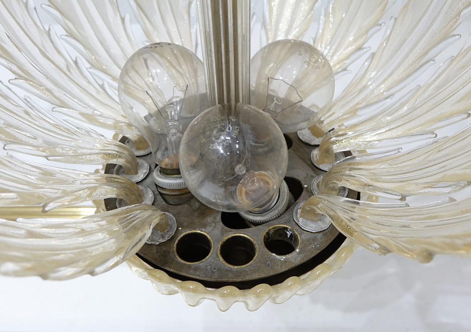 Italian Chandelier Gold Inclusion by Barovier & Toso, Murano, 1940s 11