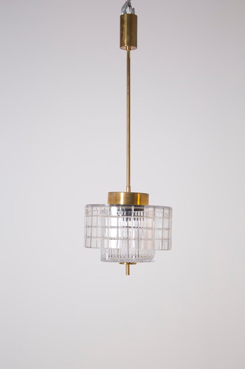 Mid-Century Modern Italian Chandelier in Bohemia Crystal and Brass For Sale