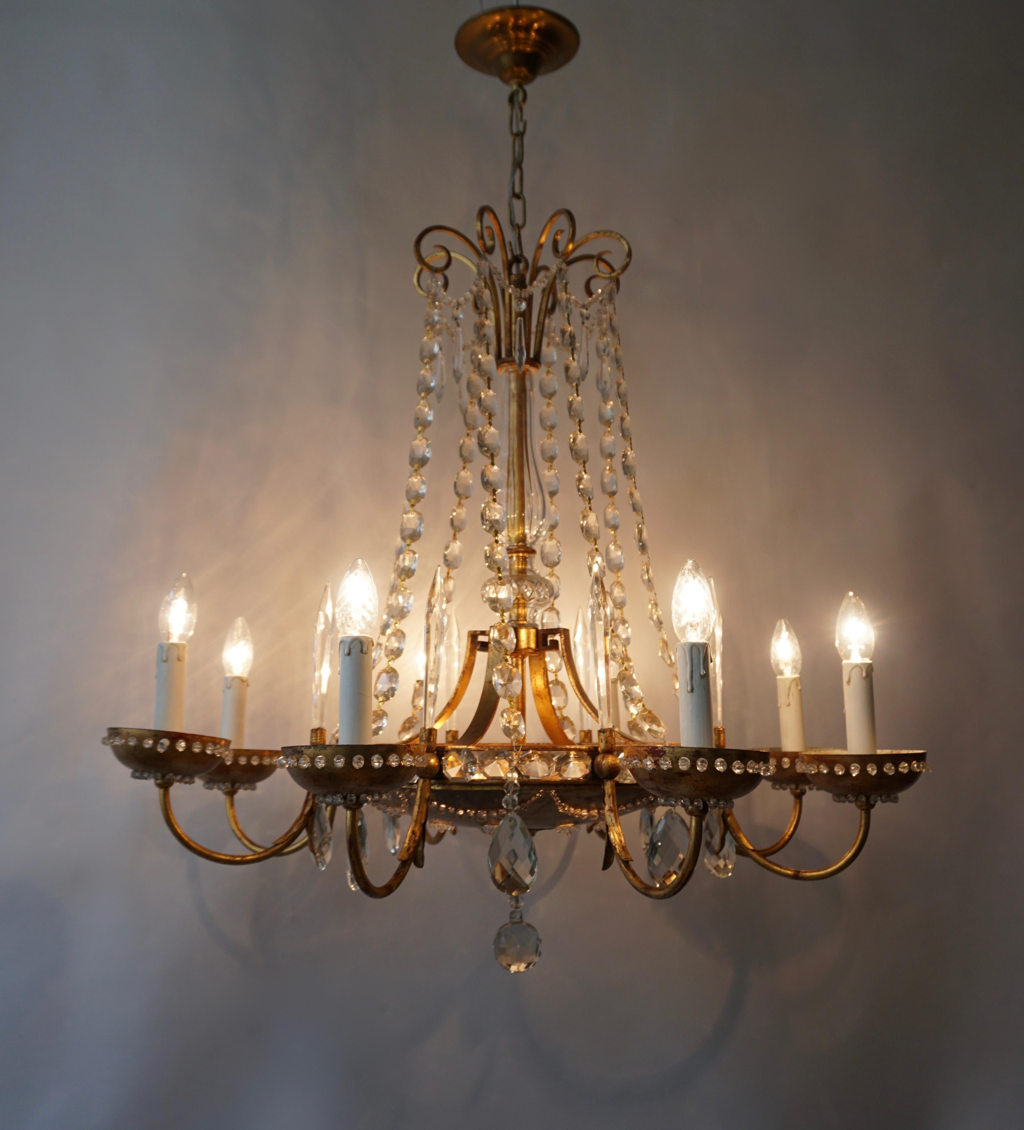 Hollywood Regency Italian Chandelier in Brass and Crystal For Sale