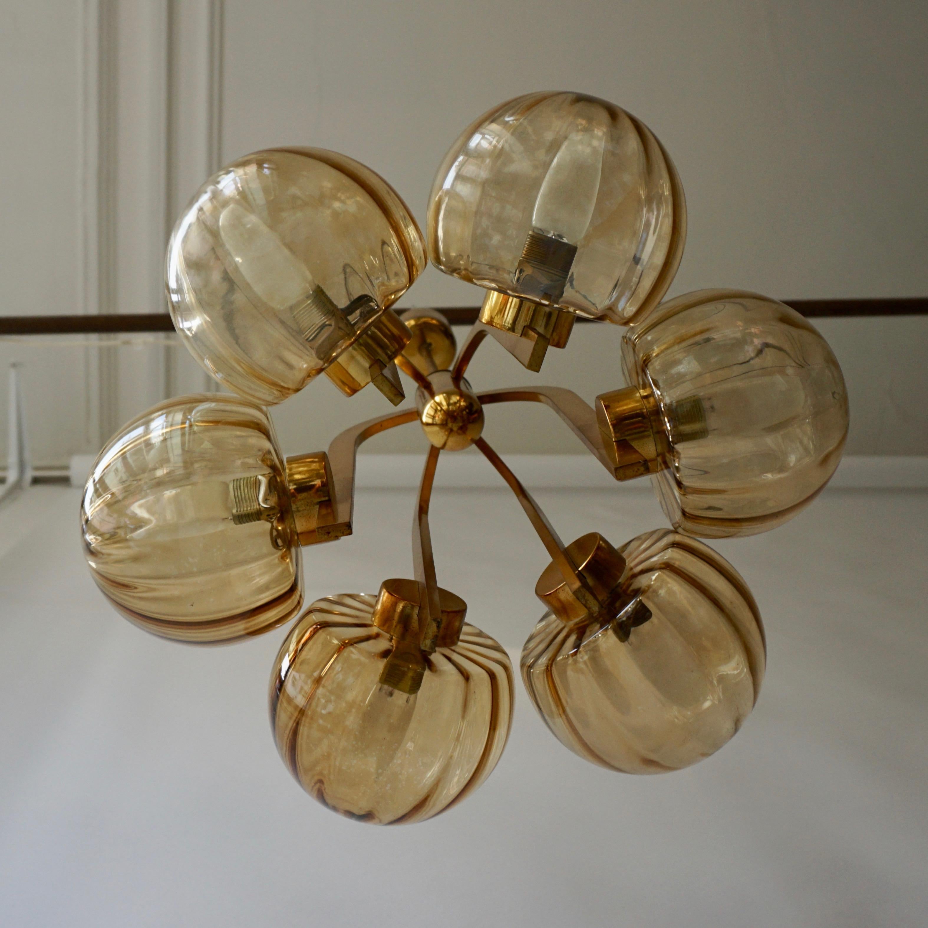 Italian Chandelier in Brass and Murano Glass 12