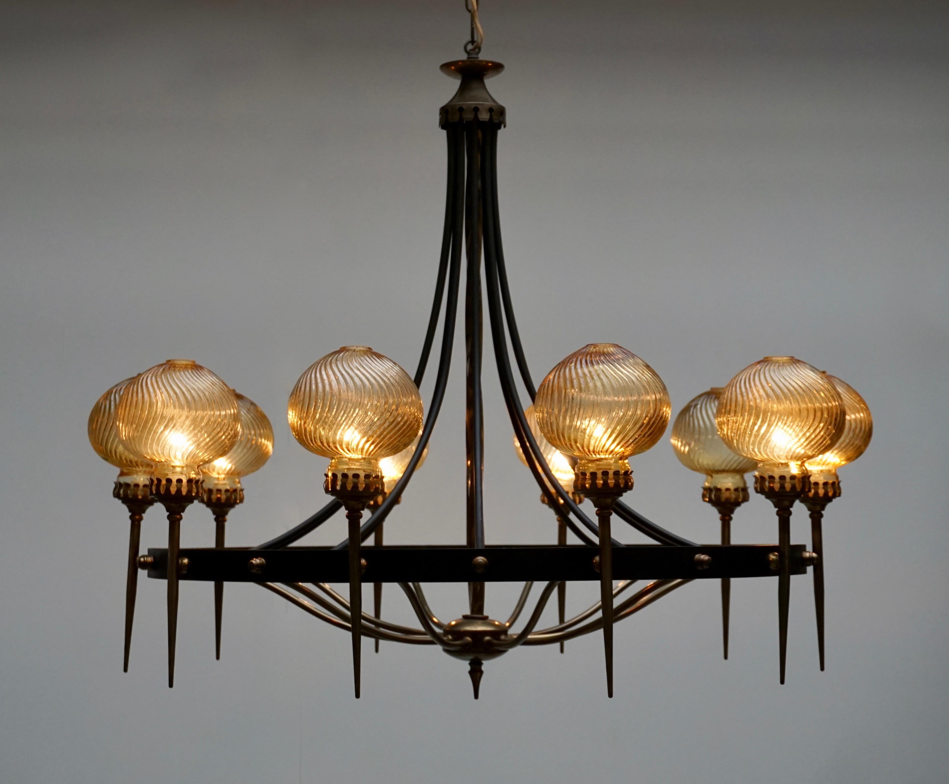 Italian Chandelier in Brass and Murano Glass In Good Condition In Antwerp, BE