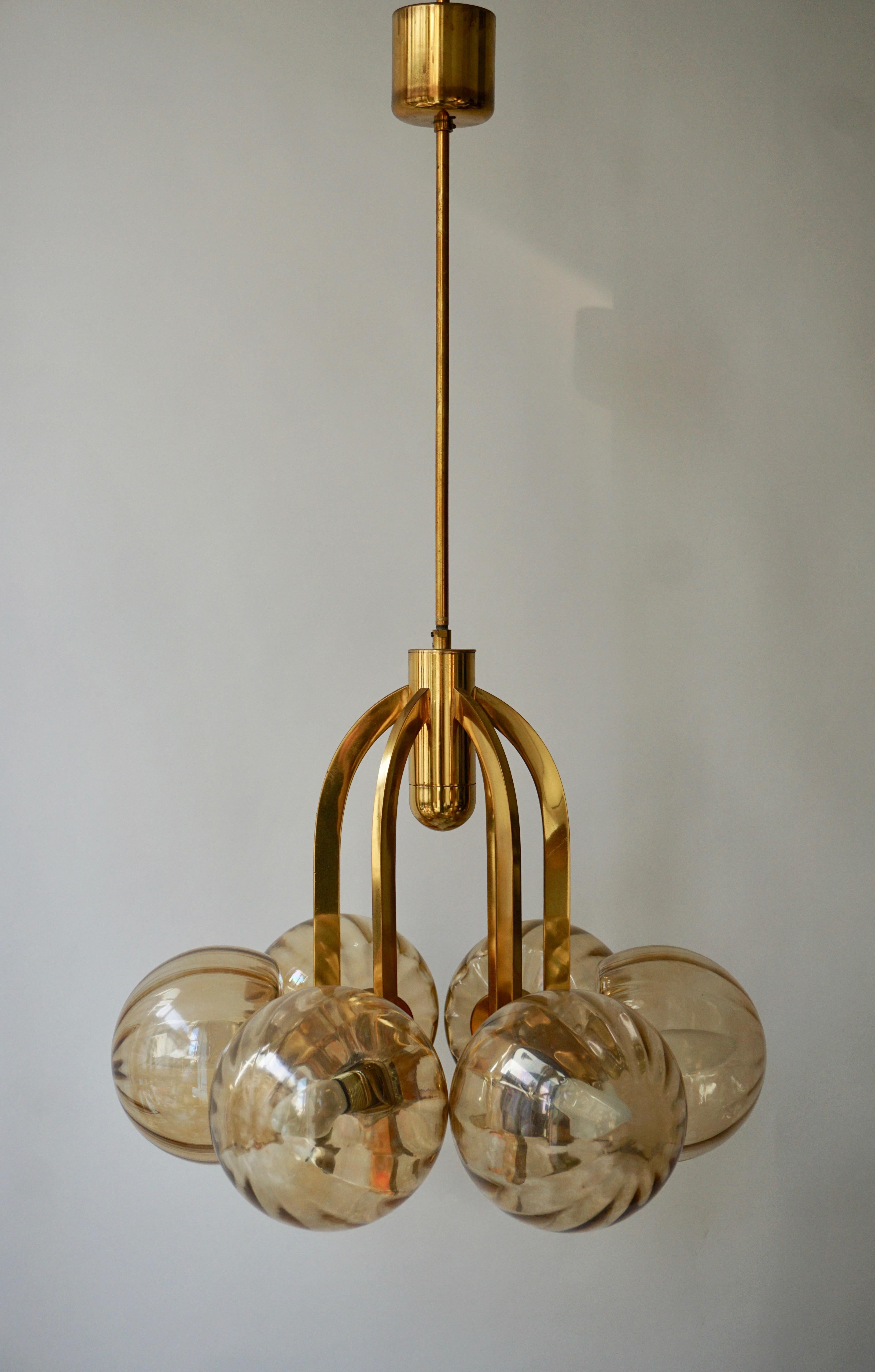 Italian Chandelier in Brass and Murano Glass 3