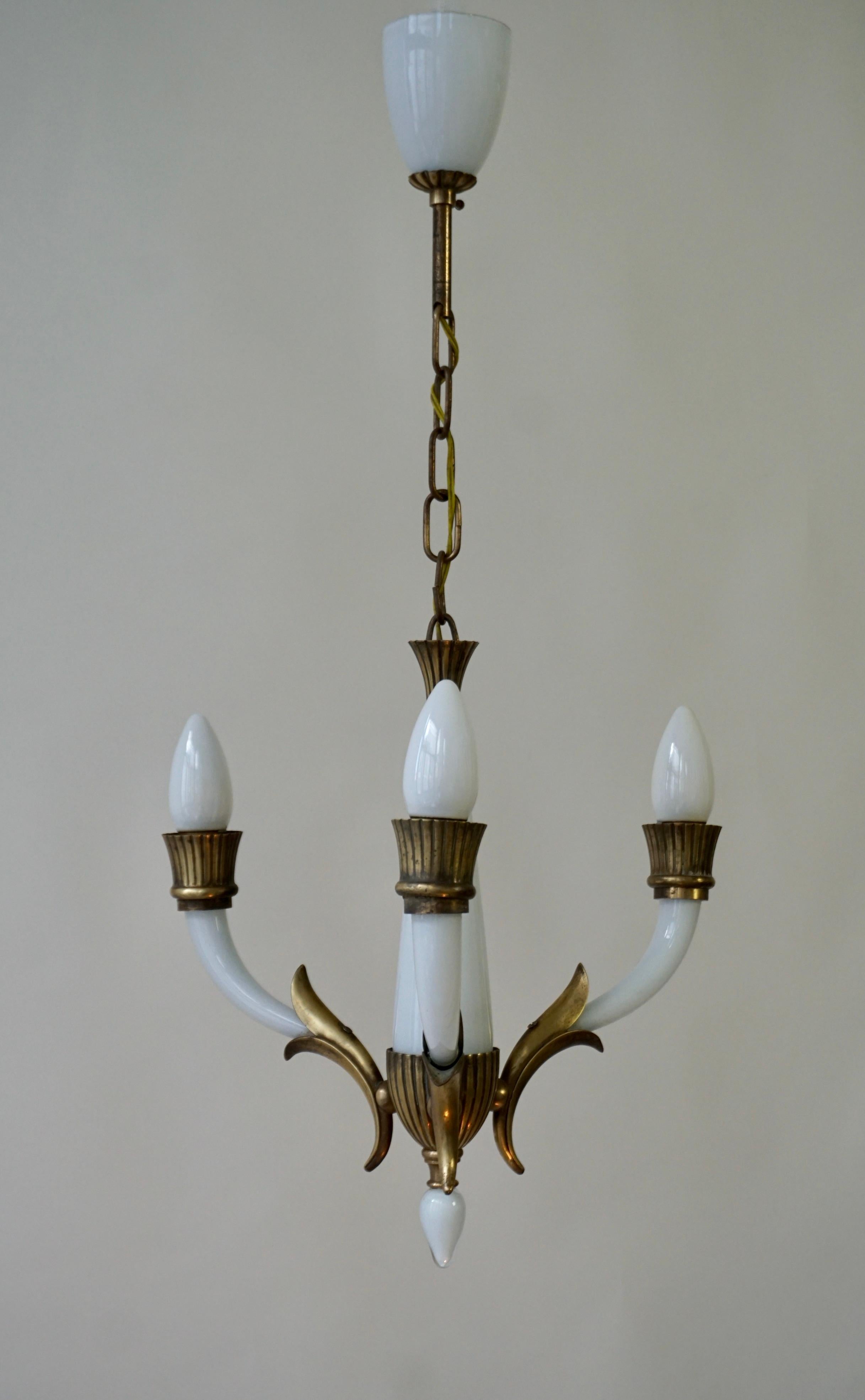 Italian Chandelier in Brass and White Murano Glass For Sale 8