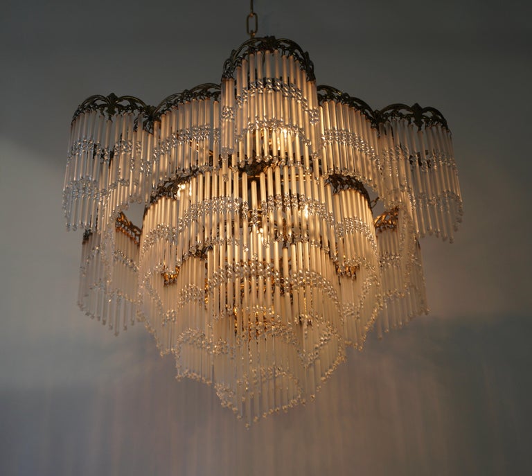 Italian Chandelier in Glass and Brass For Sale 1