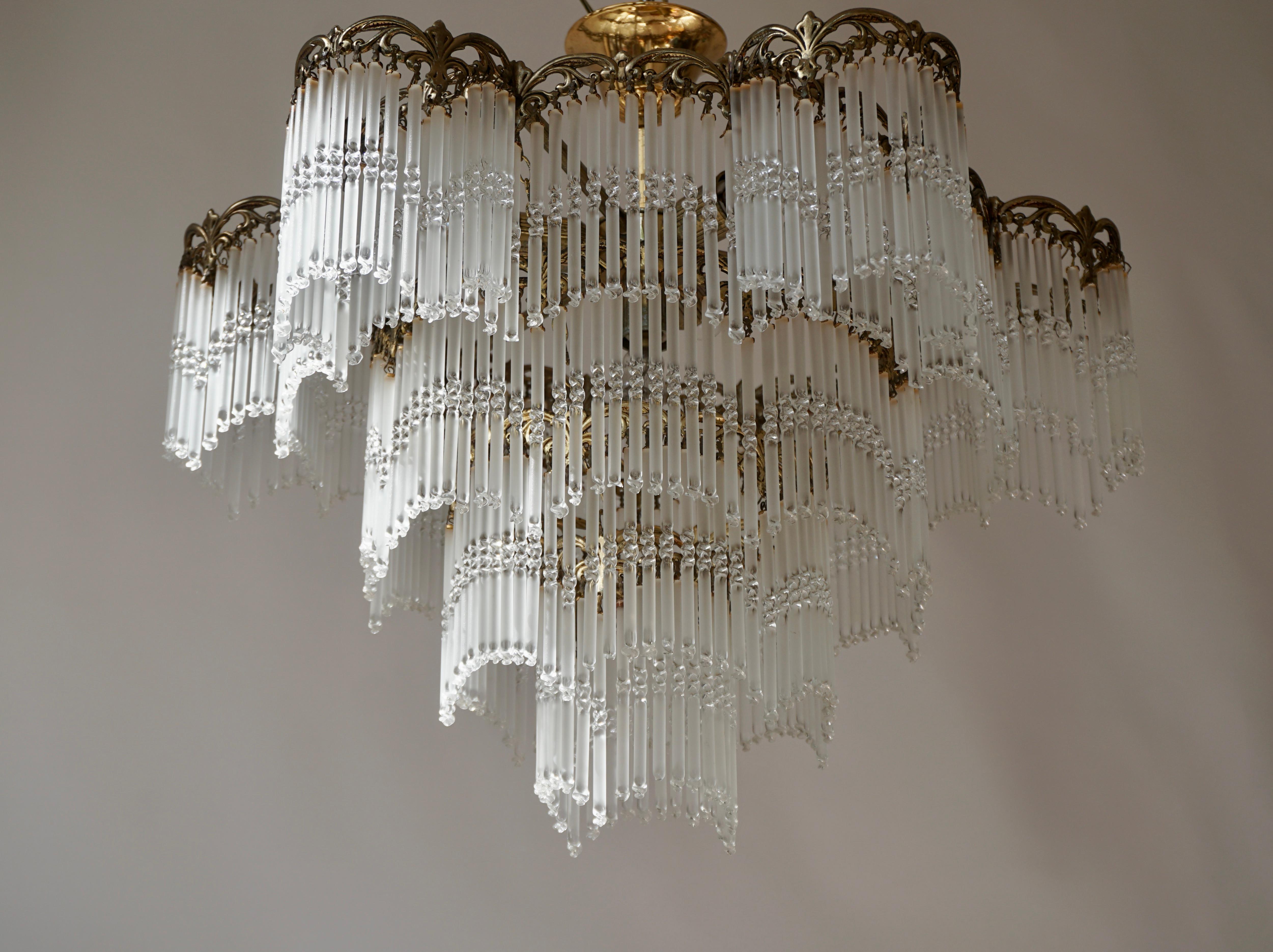 Italian Chandelier in Glass and Brass For Sale 3