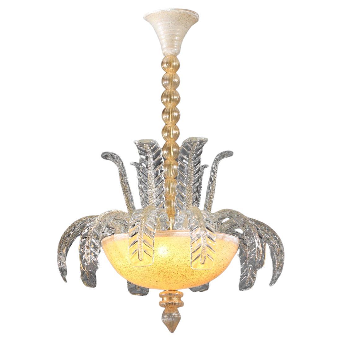 Lustre italien en feuilles de verre Murano doré des années 70 en vente