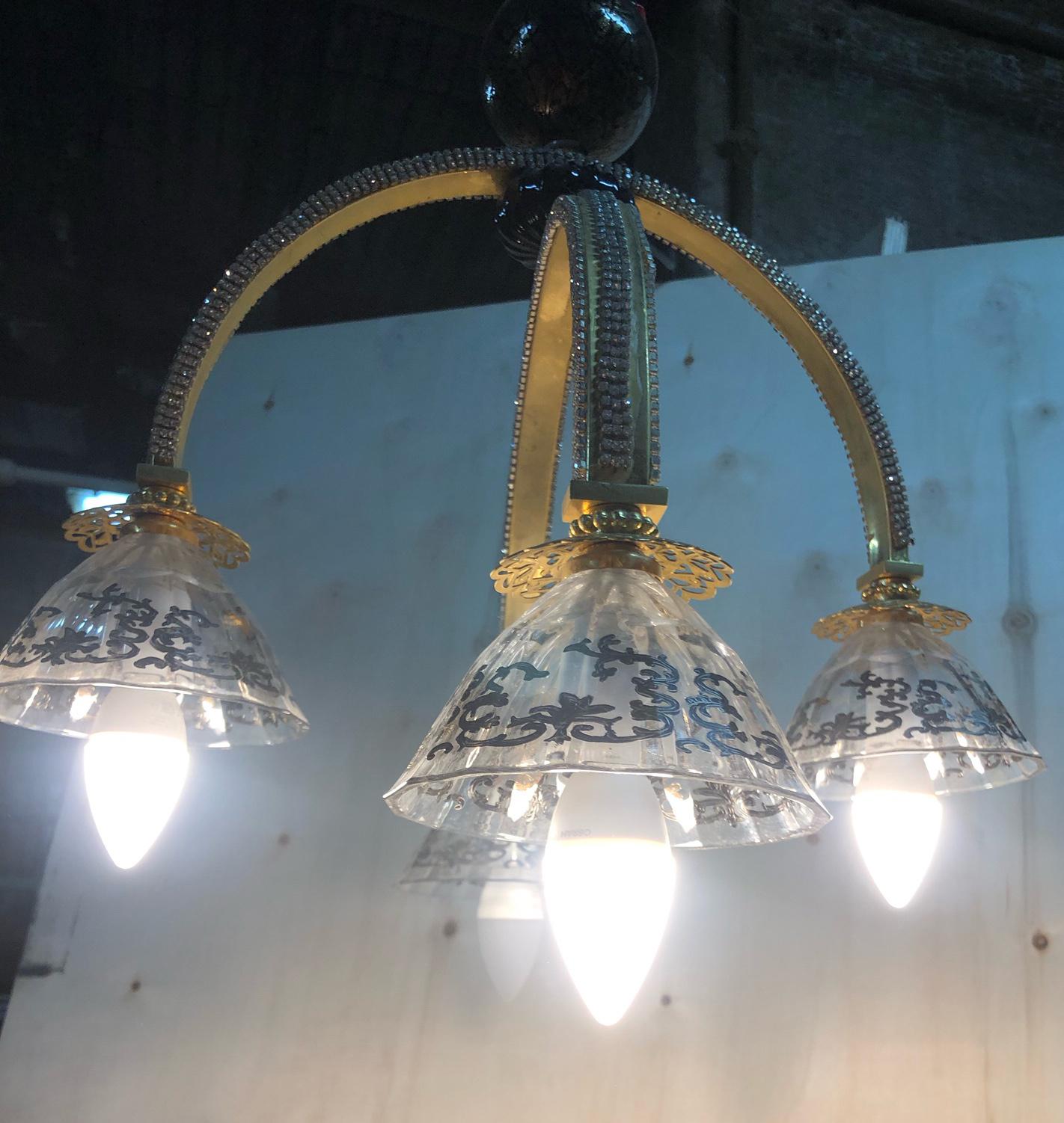 Modern Italian Chandelier in Rhinestones with Four Lights with Original Gold Coloring For Sale