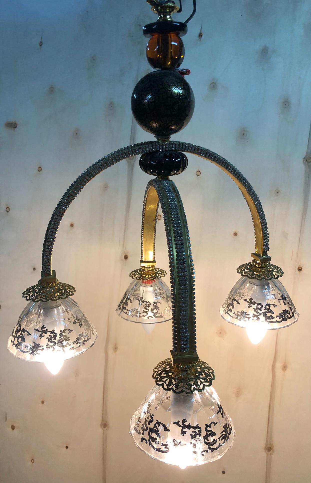 20th Century Italian Chandelier in Rhinestones with Four Lights with Original Gold Coloring For Sale
