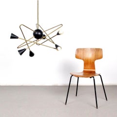 Mid-Century Modern Sputnik Chandelier, Brass & Black Metal, Italy