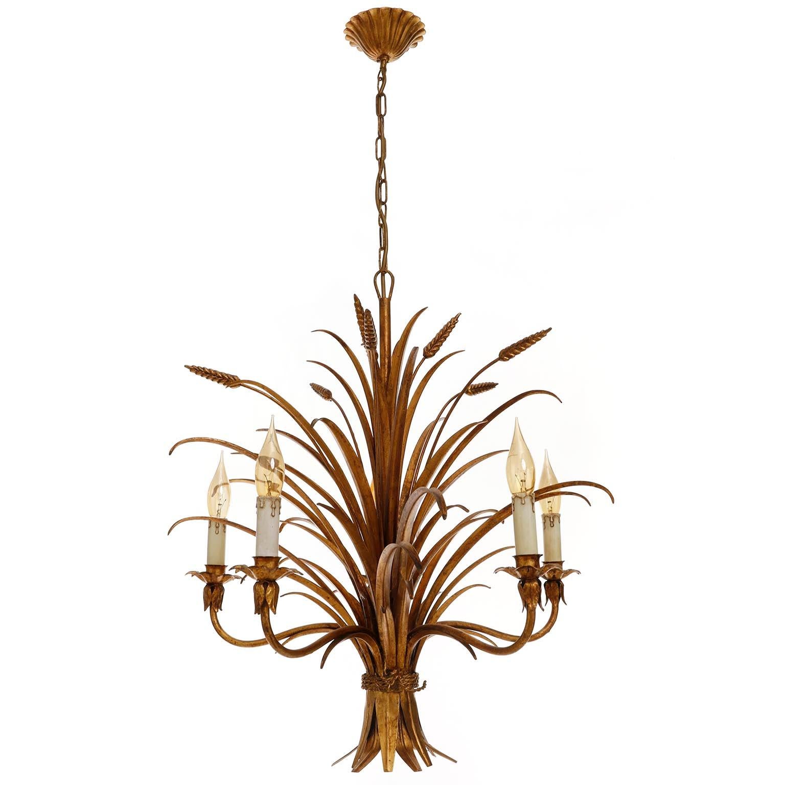 Mid-Century Modern Italian Chandelier Pendant Light, Gilt Metal, 1970s