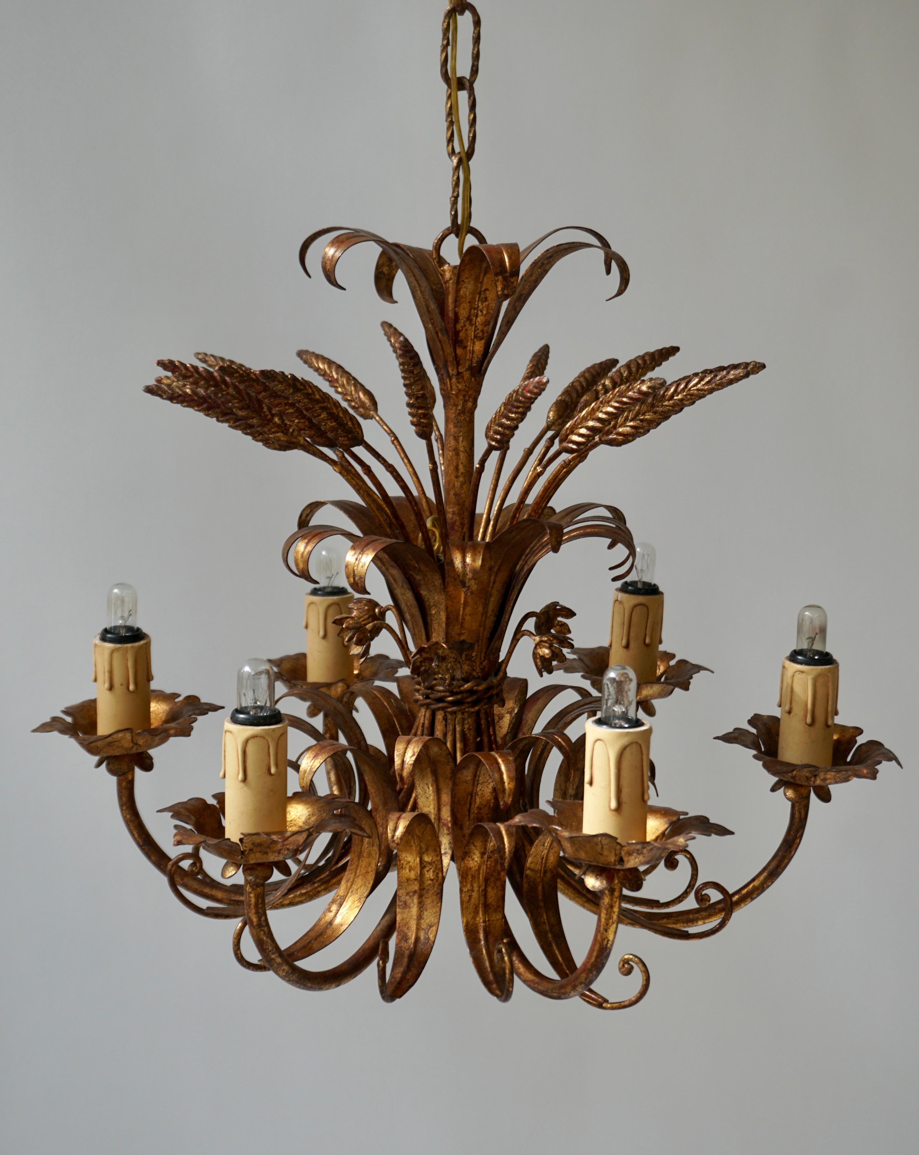 Italian Chandelier Pendant Light, Gilt Metal, 1970s In Good Condition For Sale In Antwerp, BE