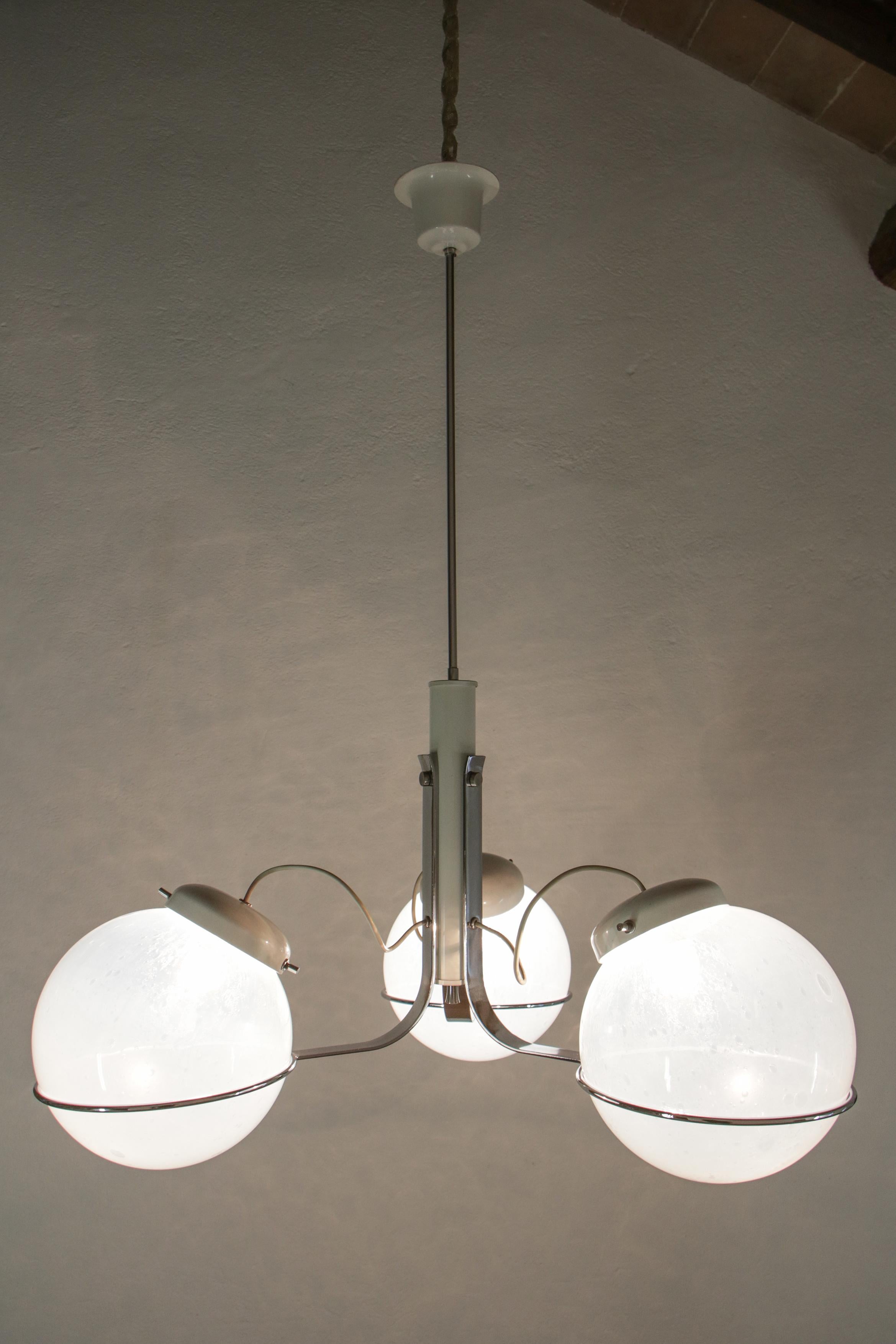 Italian Chandelier Pendant Light Murano Glass Attributed to Gino Sarfatti, 1970s For Sale 6