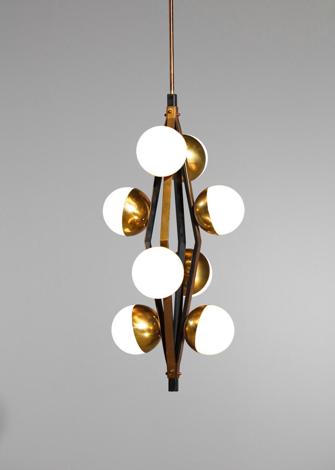 Italian chandelier Stilnovo 8 globes in original opaline from 60's  1