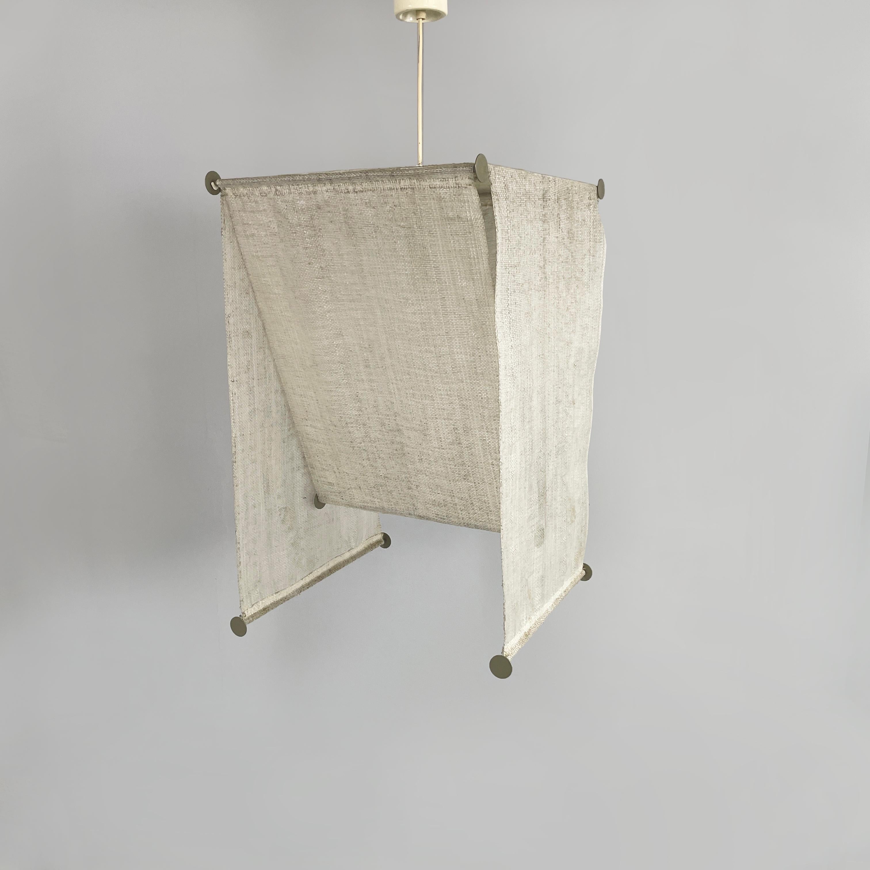 Italian modern Chandelier Teli 374  by Achille and Pier Giacomo Castiglioni for Flos, 1980s
Iconic and vintage Chandelier mod Teli 374 with square base. The diffuser is made up of two sheets of white synthetic material, one positioned in a triangle